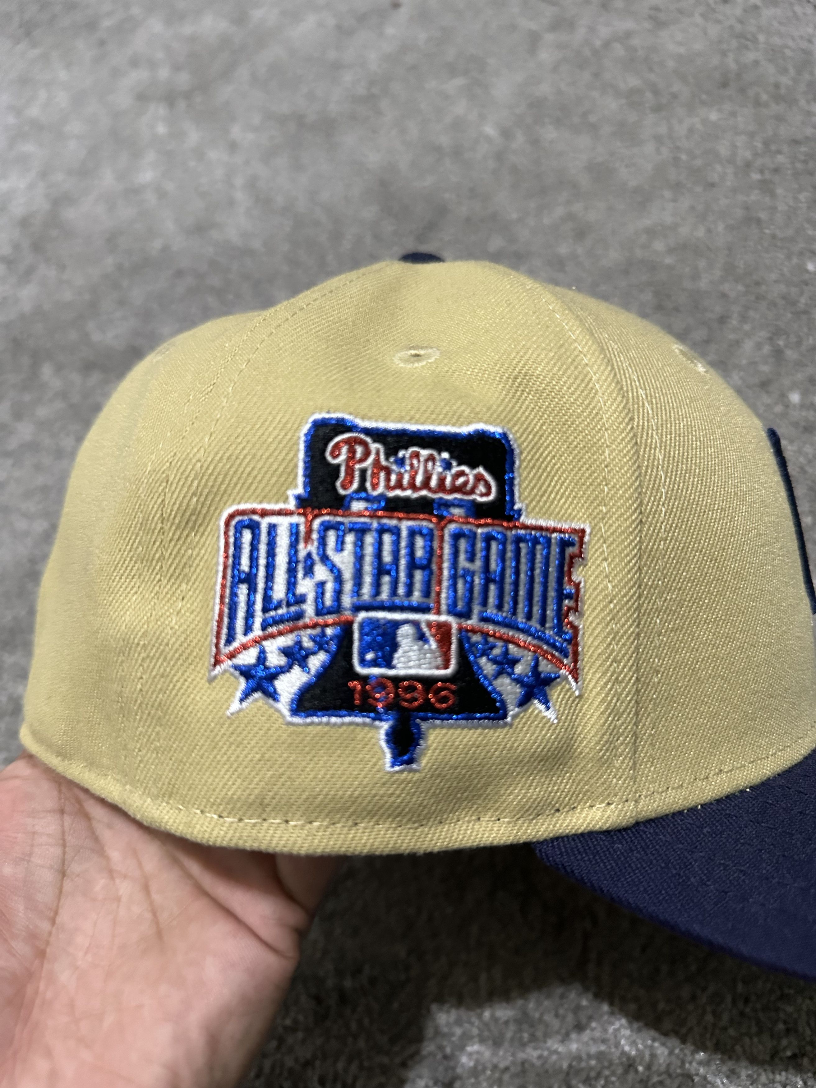 New Era Minnesota Twins “M” Logo Tan/Navy Fitted – Size 7 1/4 Size ONE SIZE - 3 Thumbnail