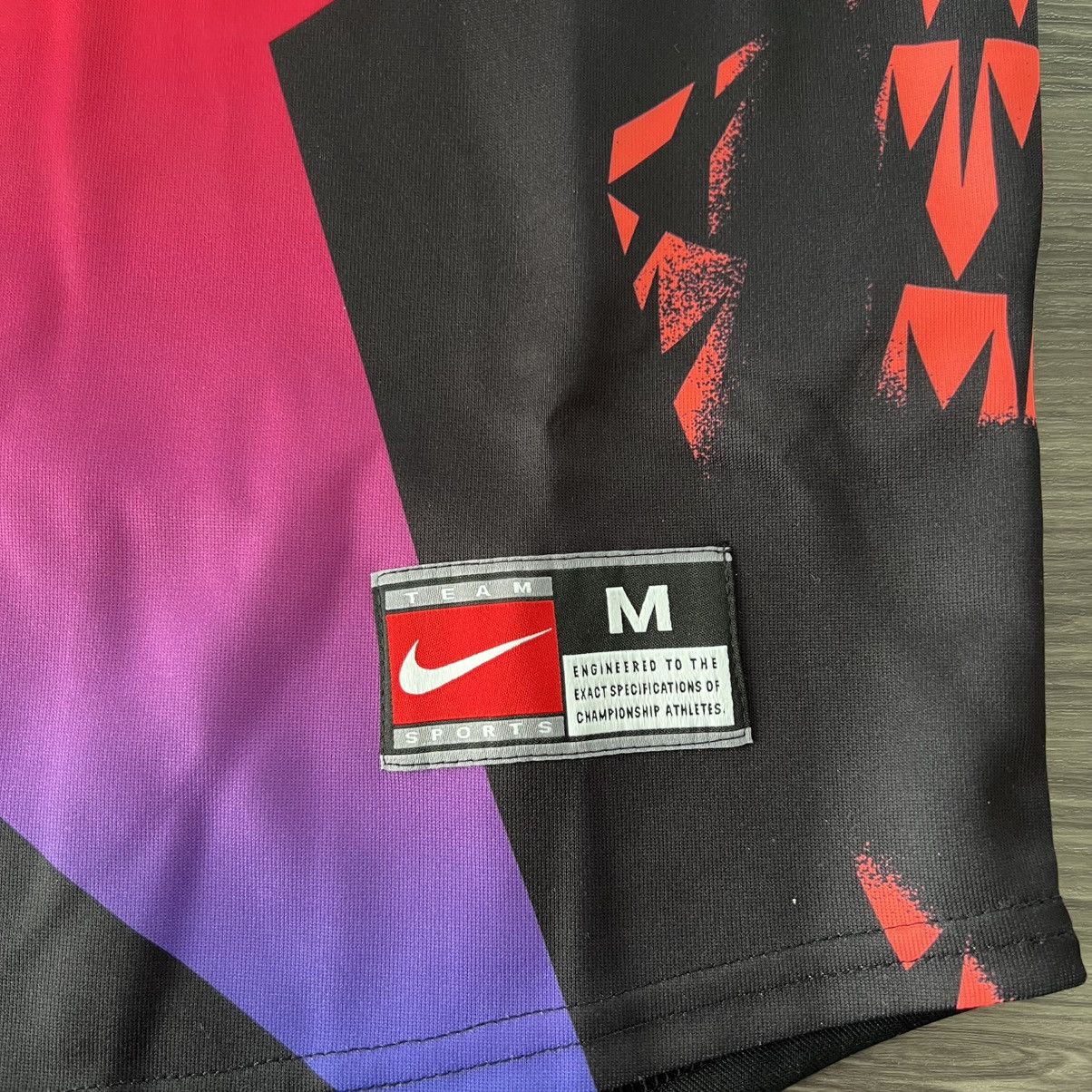 Nike NWT Nike United States goalkeeper soccer jersey size medium Size US M / EU 48-50 / 2 - 3 Thumbnail