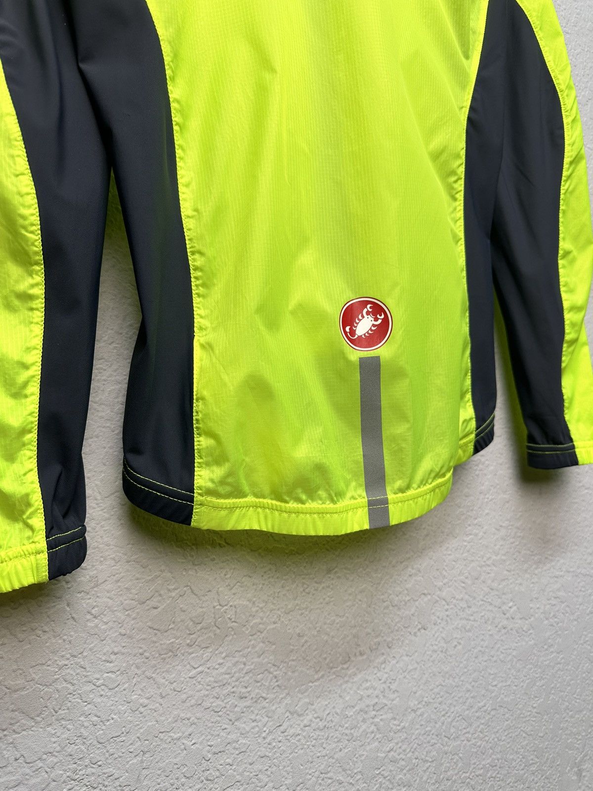 Rapha Bike Castelli cycling windbreaker jacket neon tech roadwear Size US S / EU 44-46 / 1 - 11 Thumbnail