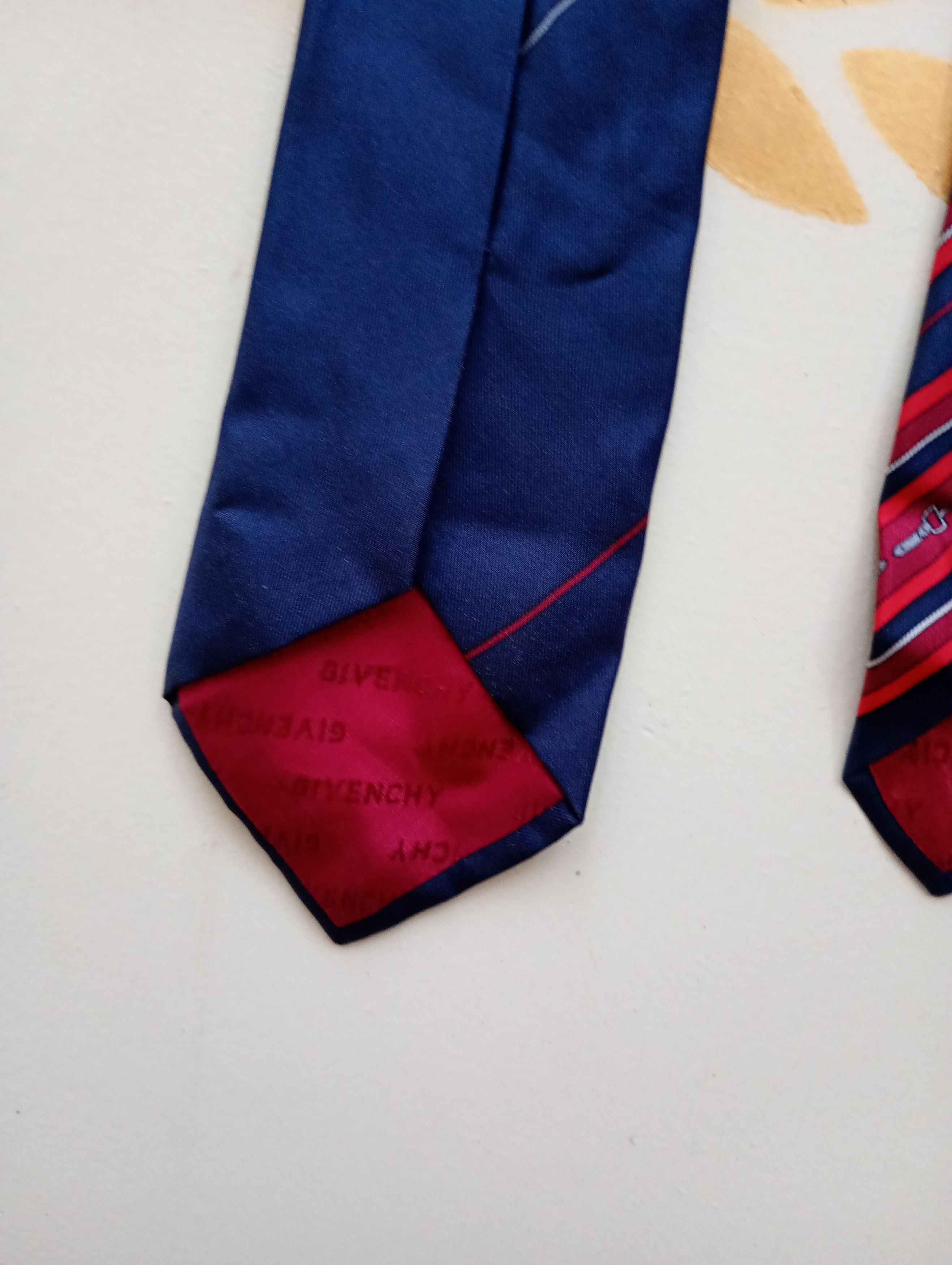 Givenchy Givenchy Tie Vintage Size ONE SIZE - 12 Thumbnail