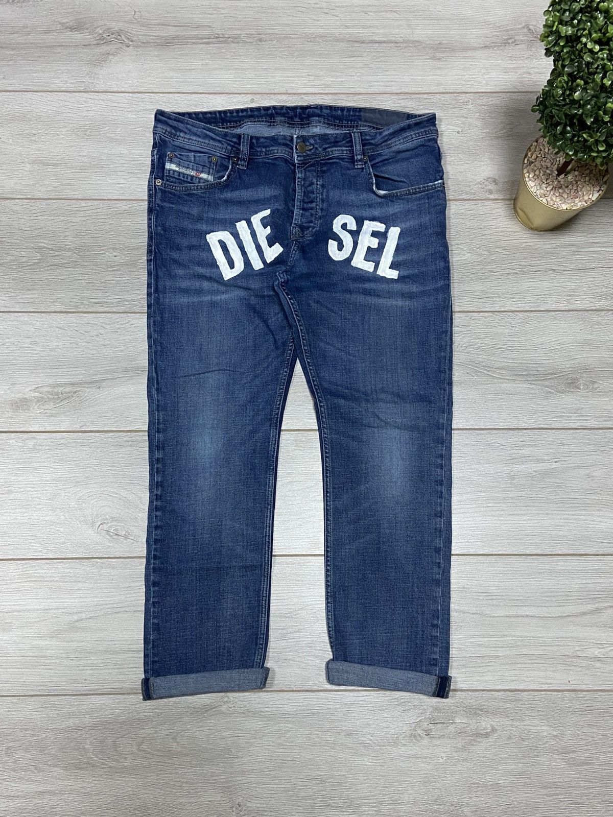 Diesel Diesel spell out big logo painted logo jeans pants Size US 38 / EU 54 - 2 Thumbnail