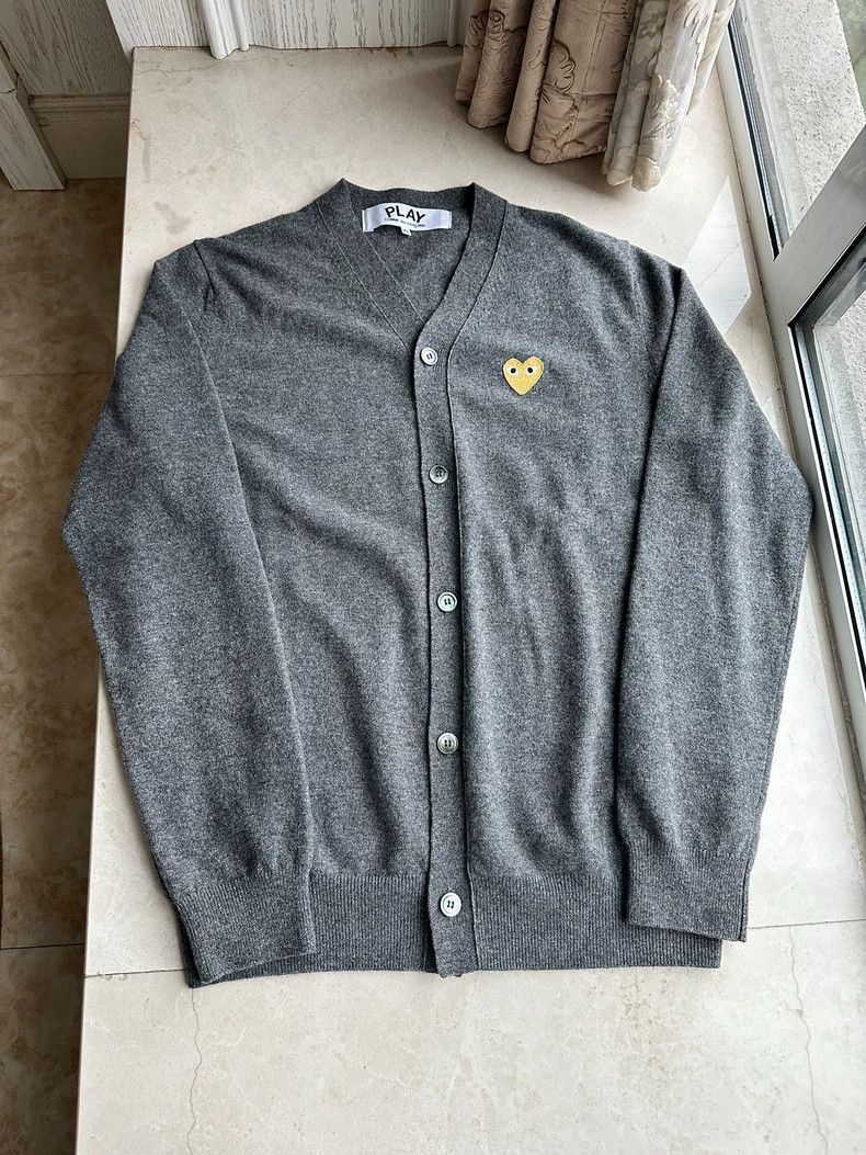 Comme des Garcons Comme Des Garcons Wool Cardigan Grey Gold Heart Size US XL / EU 56 / 4 - 1 Thumbnail