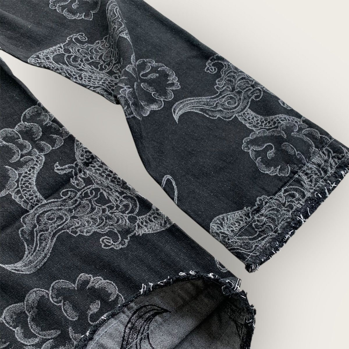 Japanese Brand Flare Jeans Dragon Full Print Size US 30 / EU 46 - 15 Thumbnail