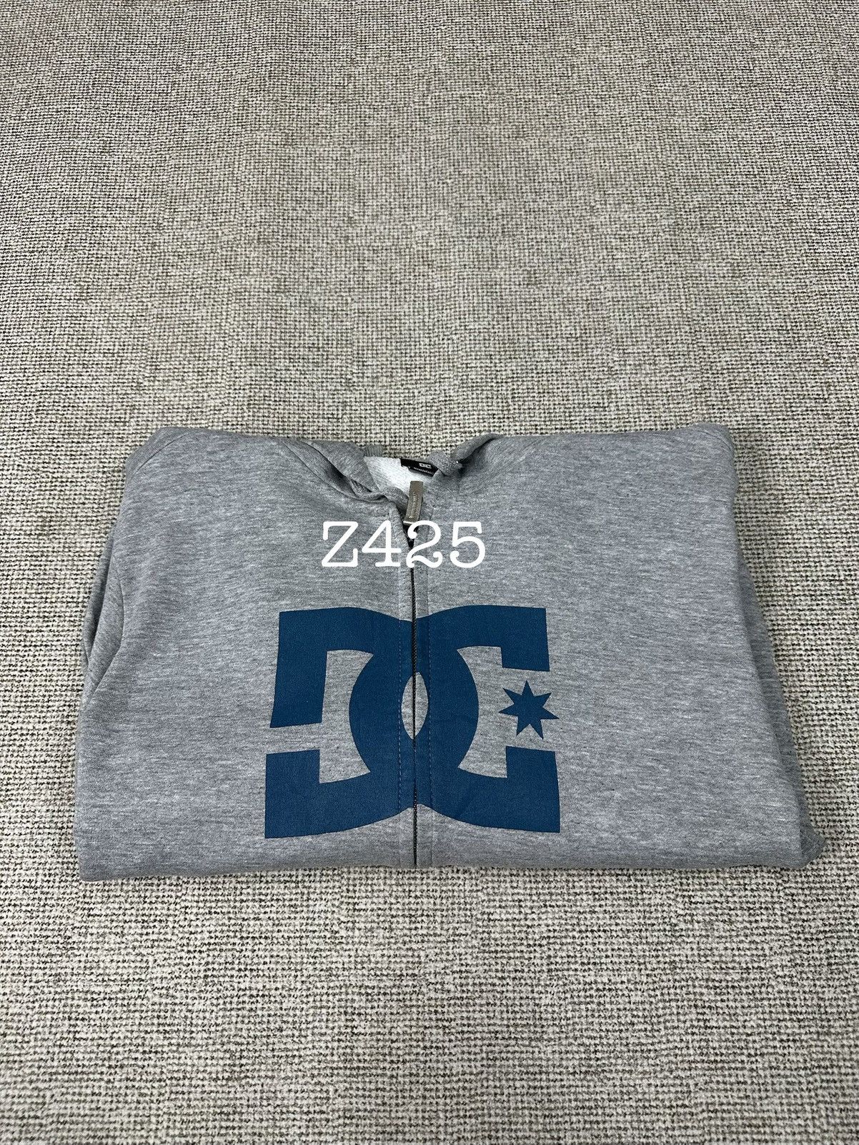 DC Y2k DC Big Logo Skateboarding Hoodie Z425 Size US S / EU 44-46 / 1 - 12 Thumbnail