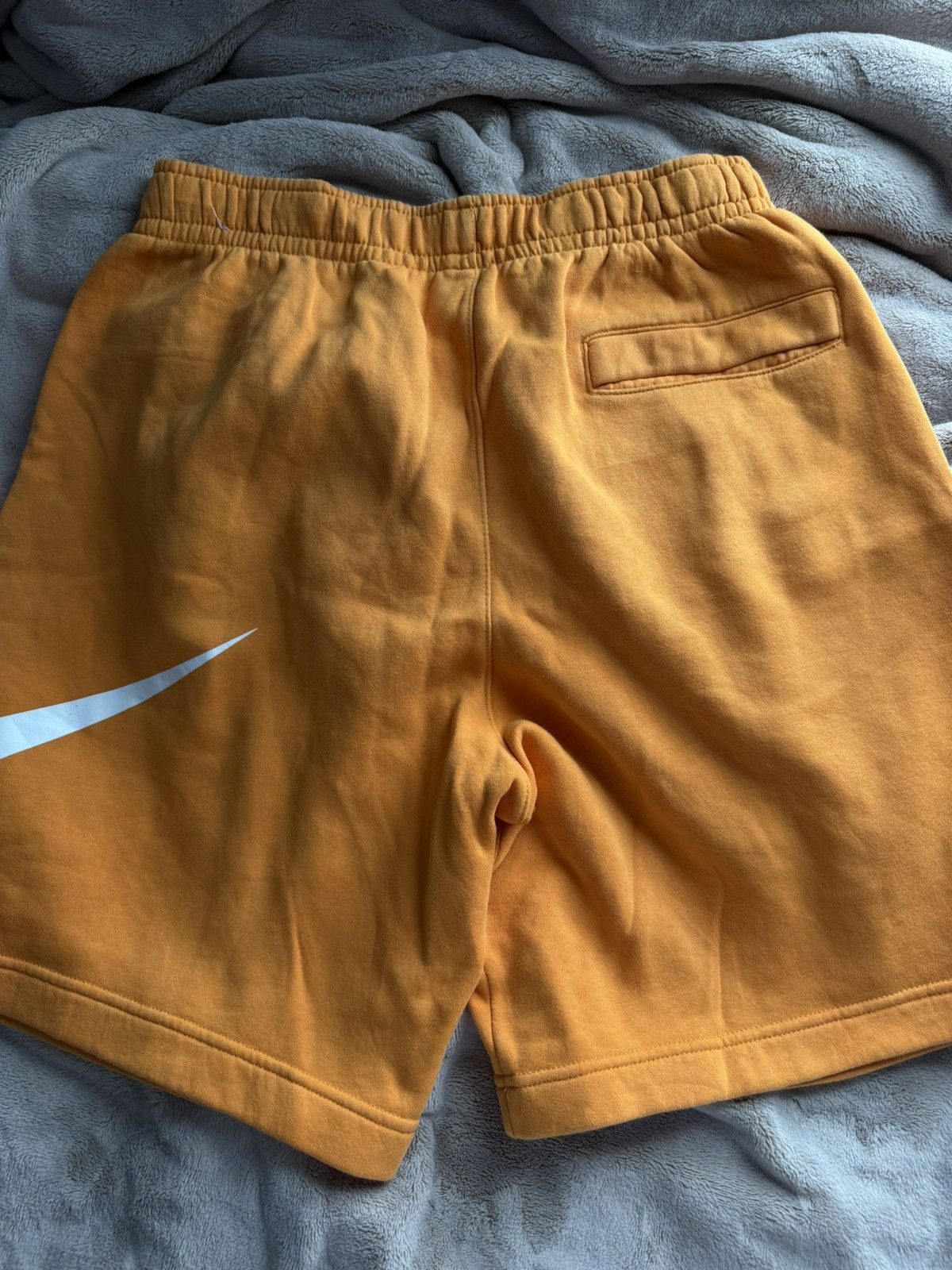 Nike Nike Shorts Size US 30 / EU 46 - 2 Thumbnail