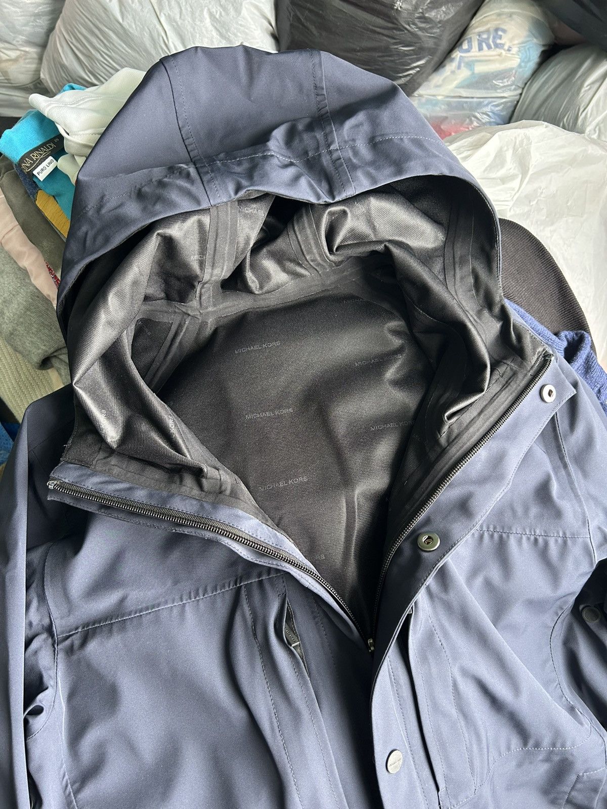 Michael Kors Michael Kors Nylon Jacket Men’s Size M Gorpcore Style Size US M / EU 48-50 / 2 - 7 Thumbnail