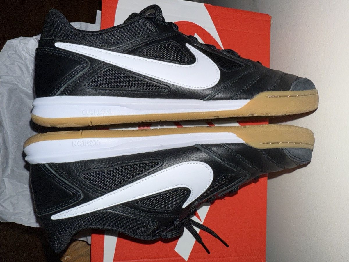 Nike Nike Gato Black/White sz9 DS New in OG Box! Never Worn! Size US 9 / EU 42 - 10 Thumbnail