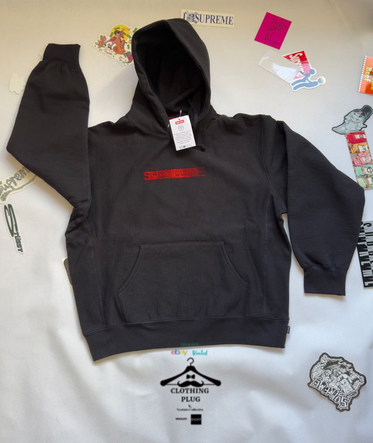 Supreme × Swarovski | No Tax In Eu 🔥 Supreme Black Hoodie Red Logo Boxy Fit | Size US M / EU 48-50 / 2 - 1 Thumbnail