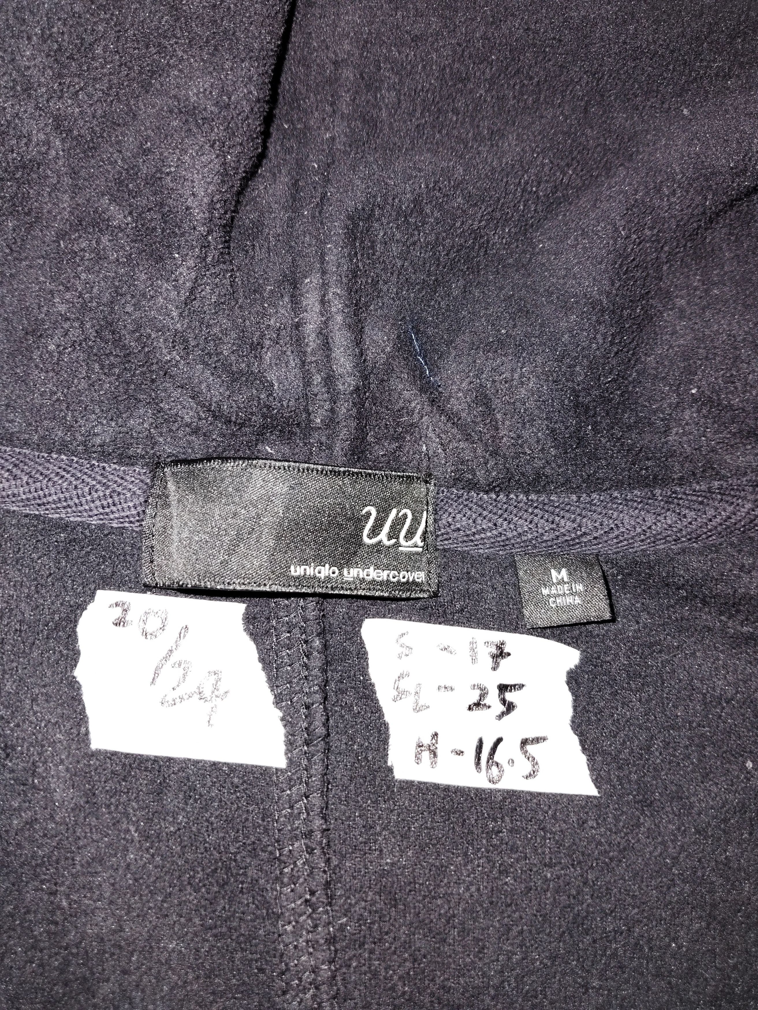 Uniqlo UNIQLO UNDERCOVER Fleece Hoodies Size US L / EU 52-54 / 3 - 3 Thumbnail