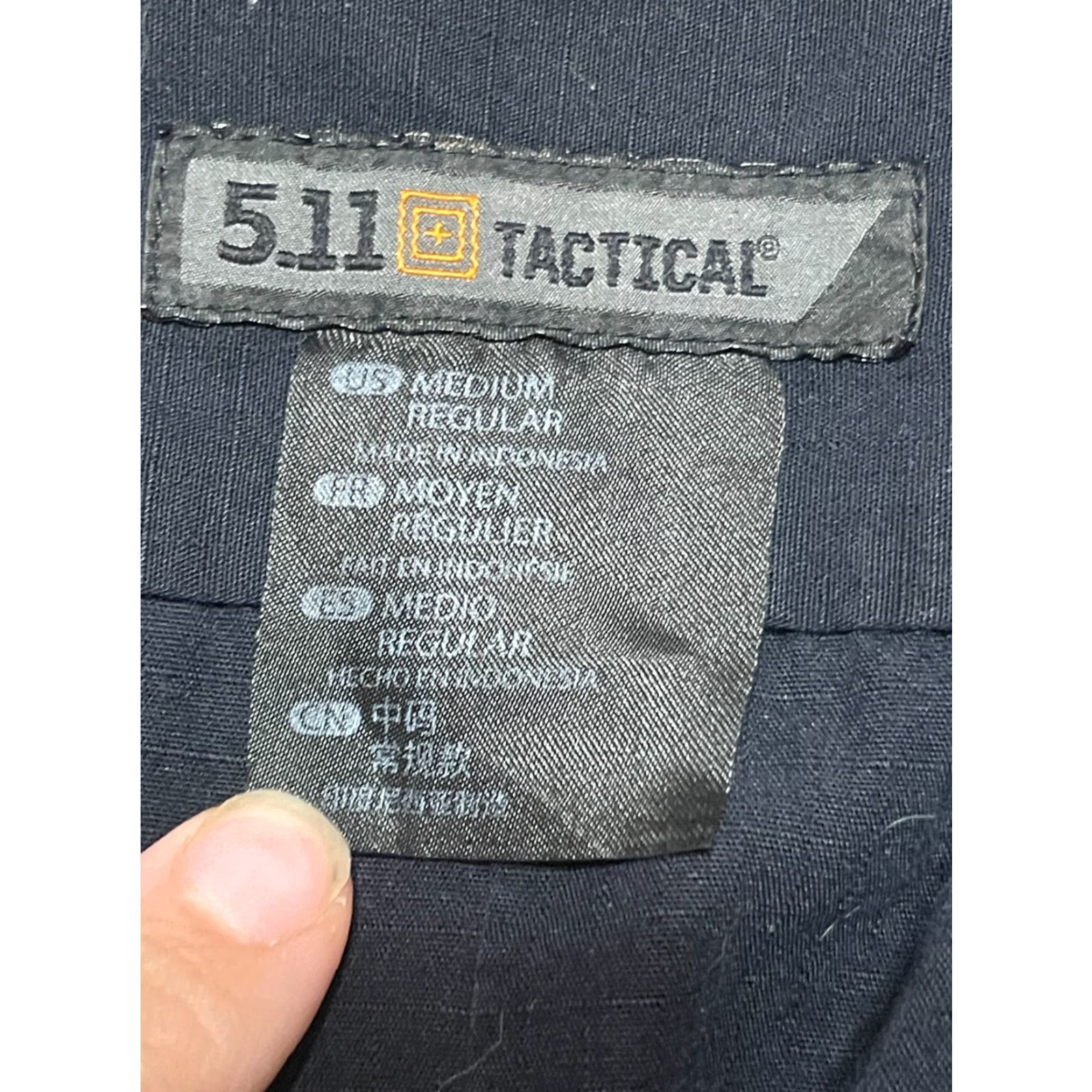 Vintage 5.11 Tactical Shirt Women Medium Black Short Sleeve Button Up Shirt Size M / US 6-8 / IT 42-44 - 5 Thumbnail