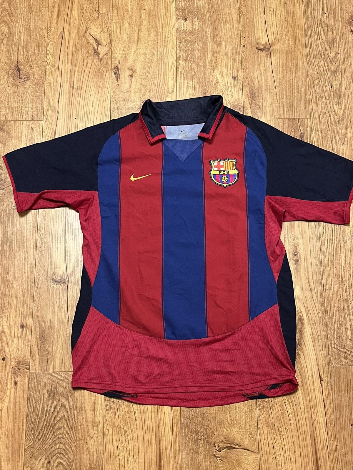 Nike × Streetwear × Vintage 2003/04 Barcelona jersey #10 Ronaldinho |  Grailed