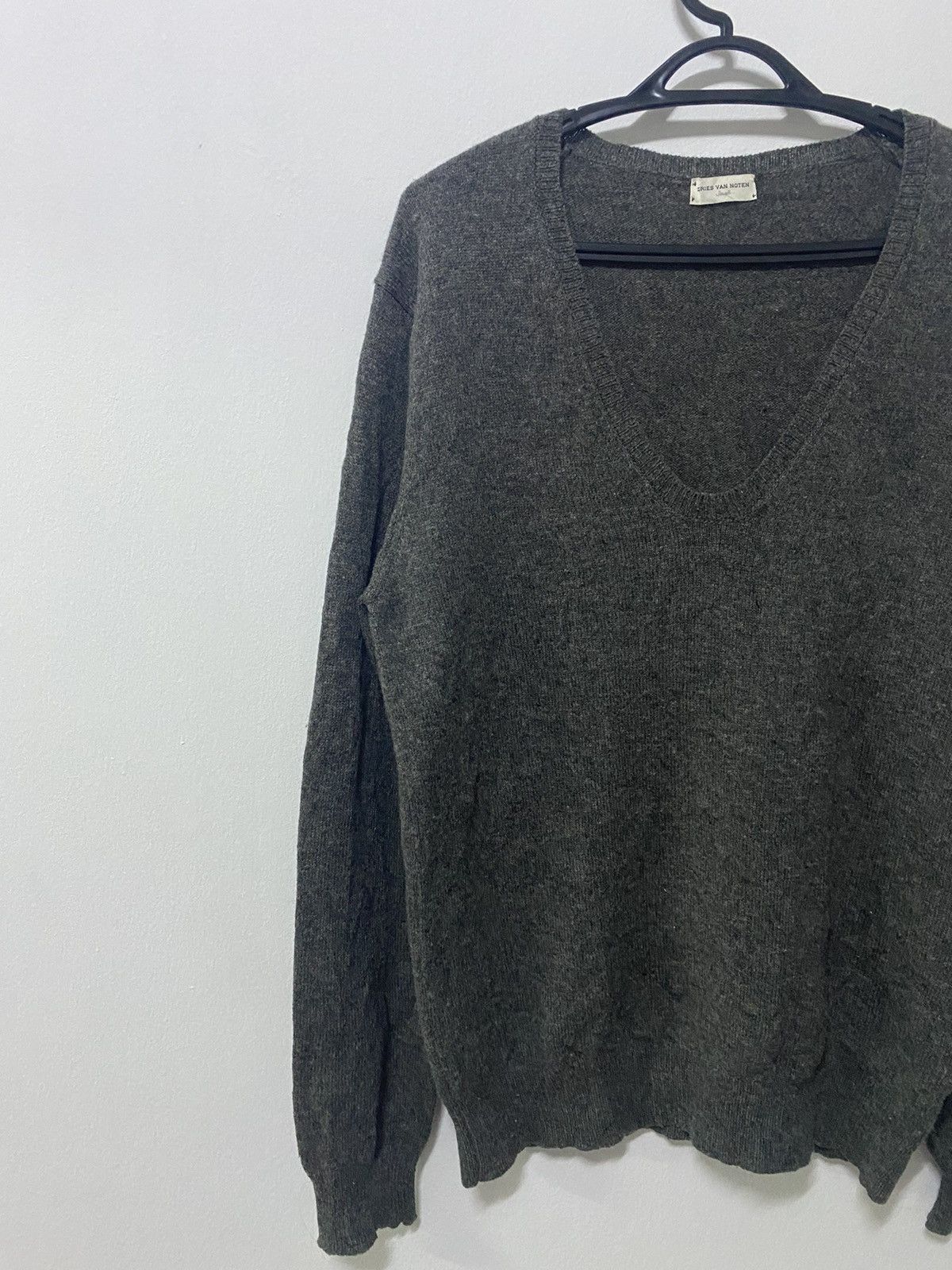 Dries Van Noten Vintage Dries van Noten mohair v-neck sweater Size US S / EU 44-46 / 1 - 4 Thumbnail