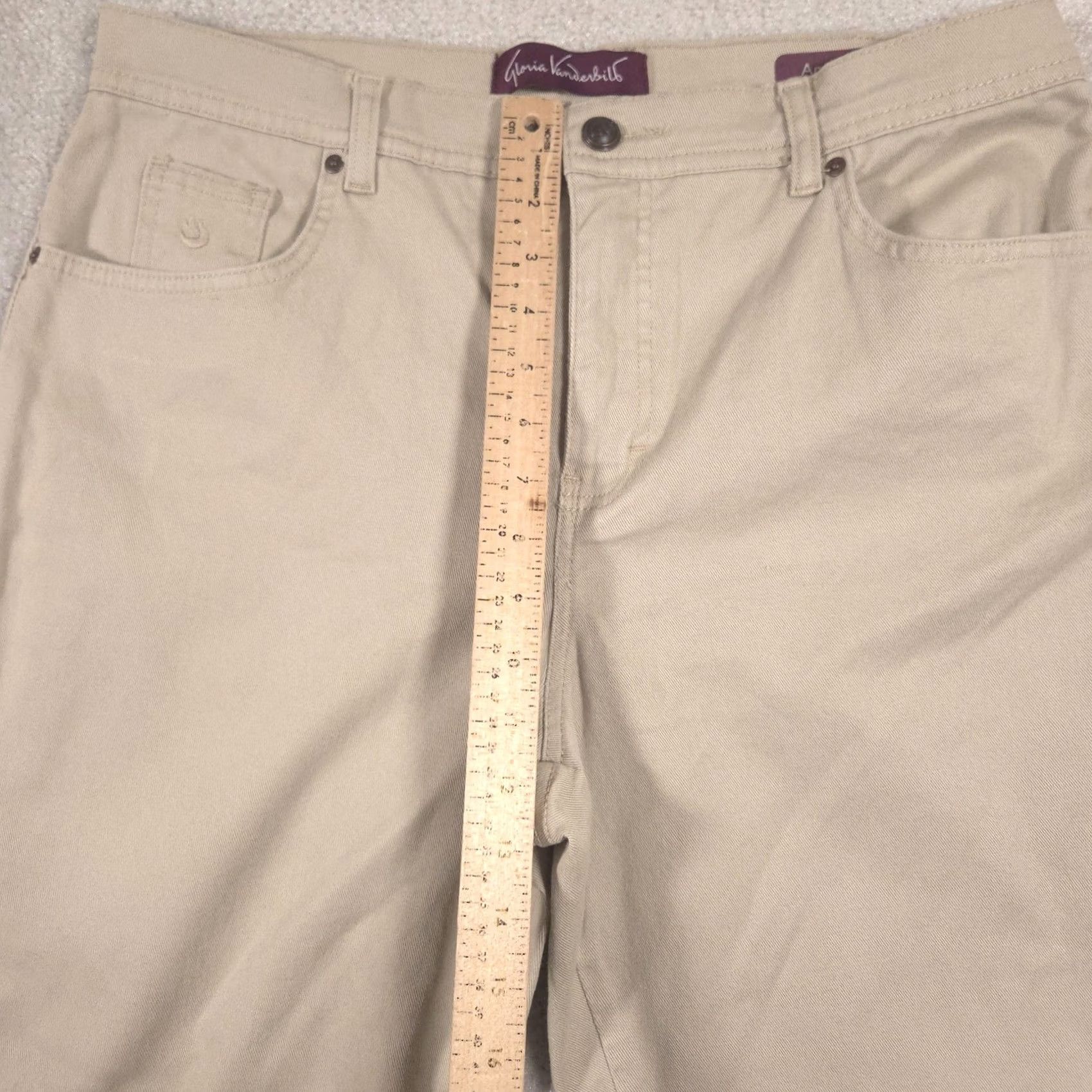 Gloria Vanderbilt Gloria Vanderbilt Jeans Womens 16 Short Beige High Rise Tapered Stretch Emergent: Violet? Size 38" / US 16 / IT 52 - 7 Thumbnail