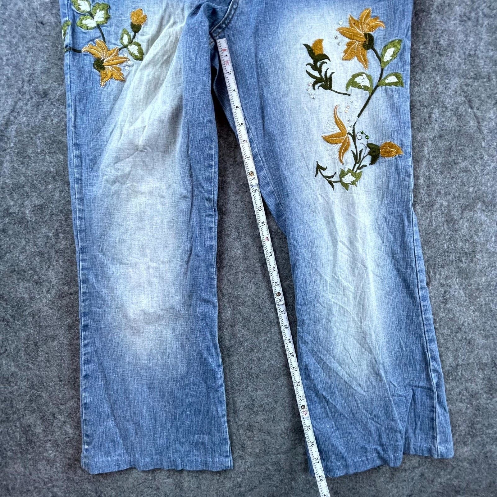 Judy Blue Judy Blue Jeans Women 13 Embroidery Wide Hippie Boho Y2K Size 36" / US 14 / IT 50 - 6 Thumbnail