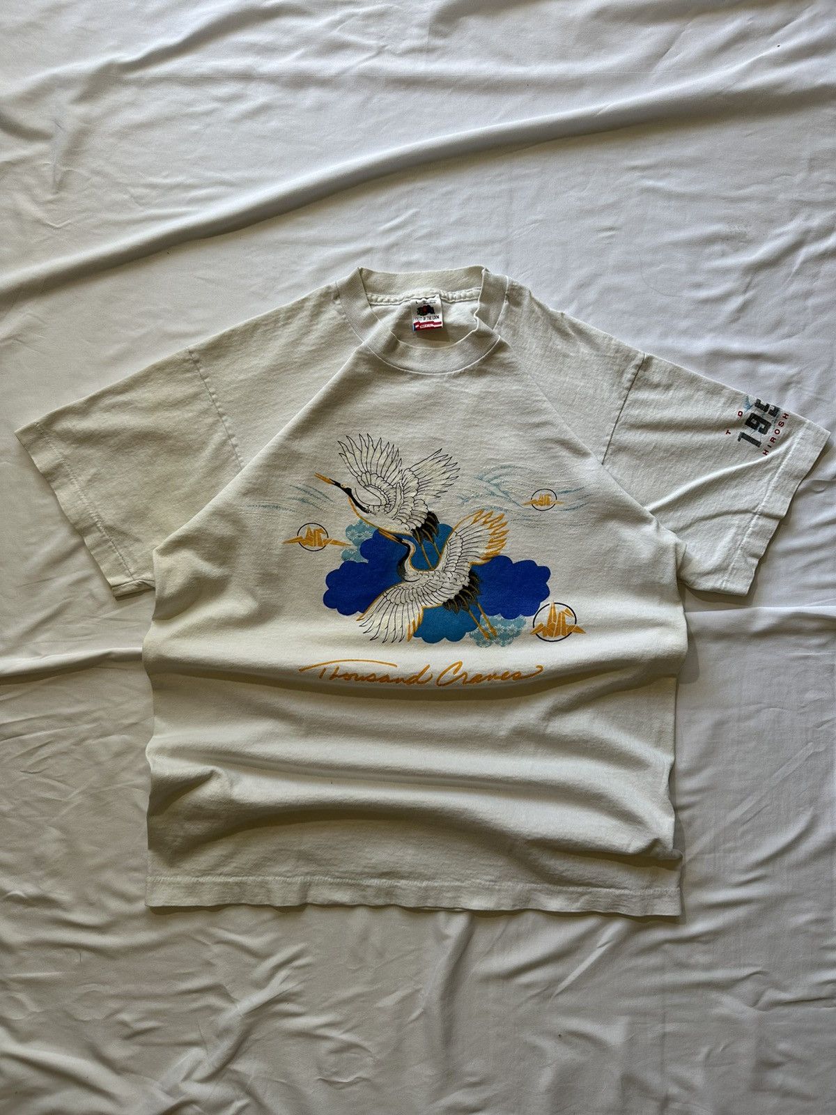 Vintage Vintage ‘90 Single Stitch Thousand Cranes Tee Size US L / EU 52-54 / 3 - 1 Thumbnail