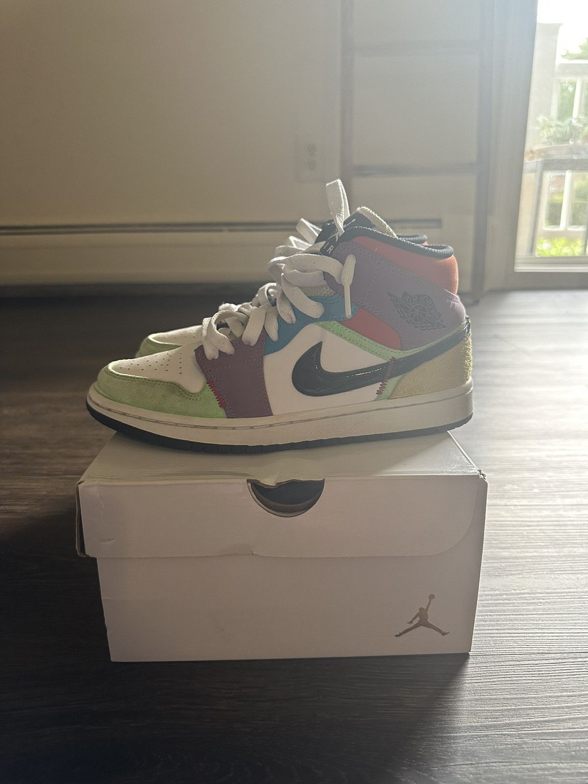 Nike Lightbulb mid Jordan 1s Size US 6.5 / IT 36.5 - 3 Thumbnail