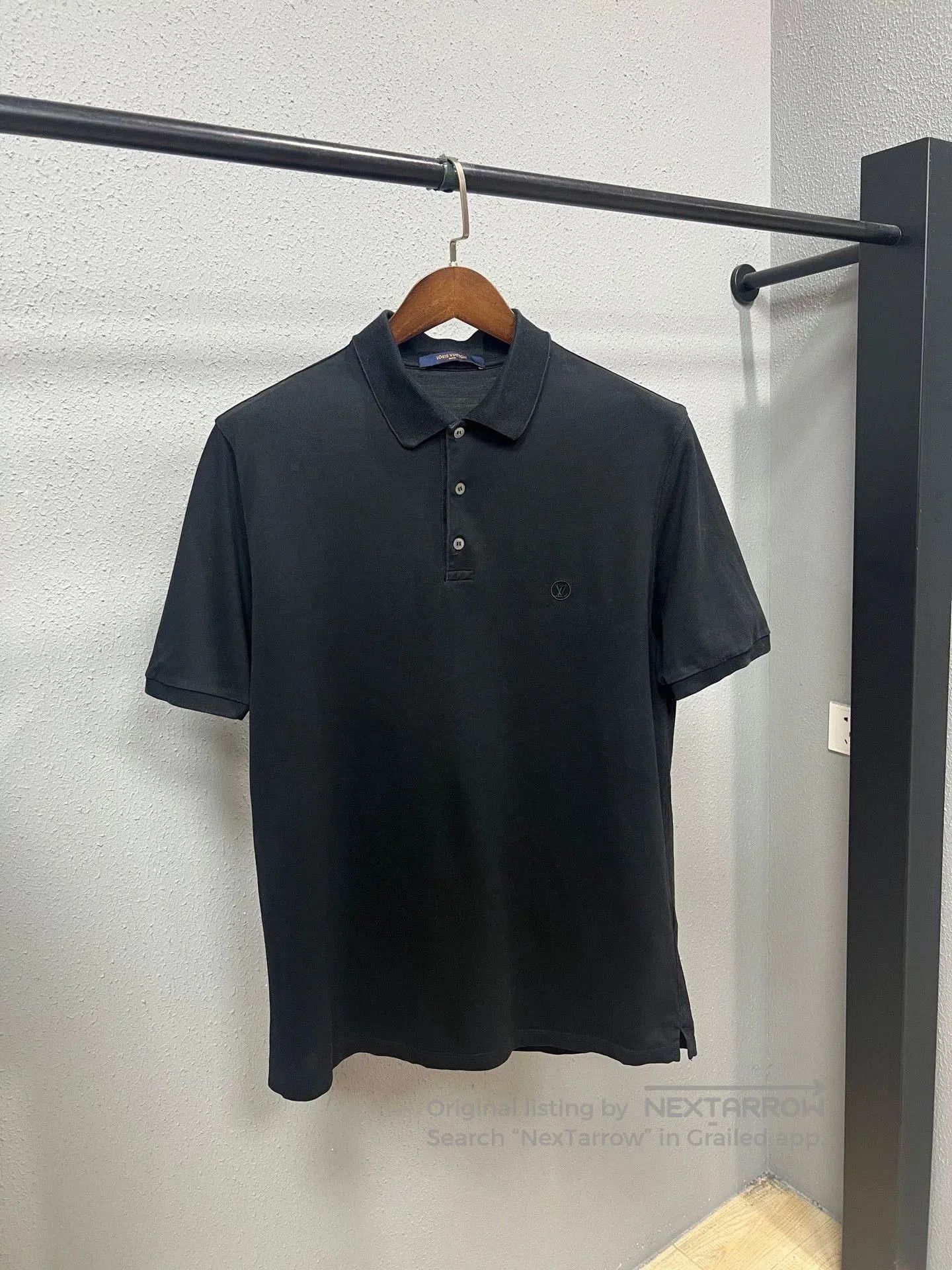 Louis Vuitton black short sleeve logo polo shirt. Size US XL / EU 56 / 4 - 1 Thumbnail