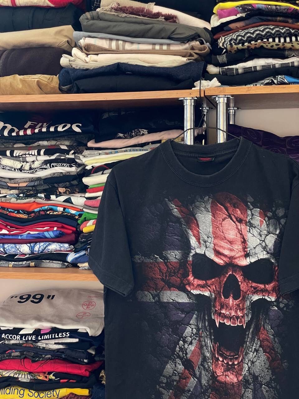 Vintage ☠️ Vintage skull t shirt y2k Size US M / EU 48-50 / 2 - 4 Thumbnail