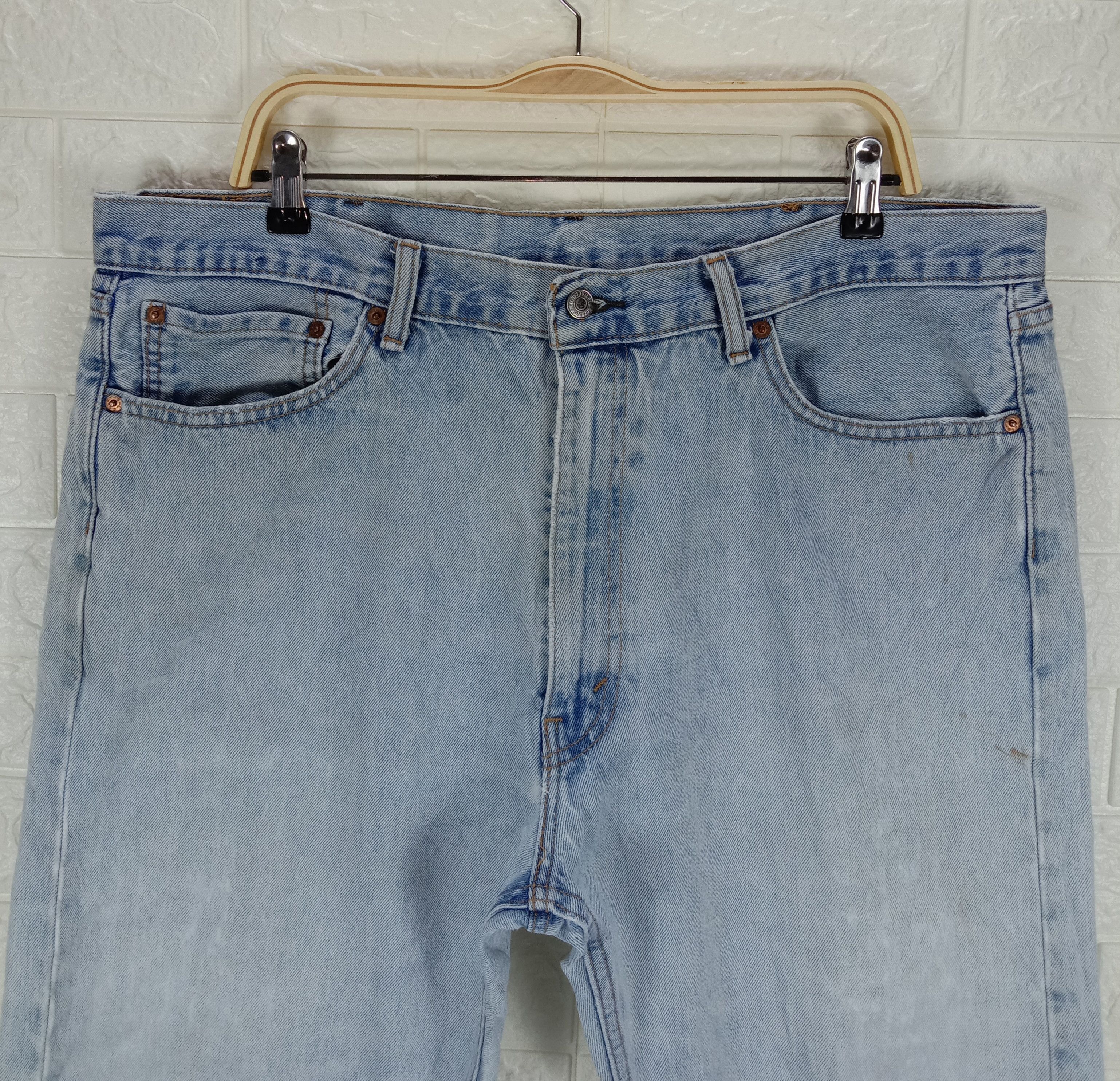 Vintage Levi's 505 Jeans Light Wash Distressed Denim