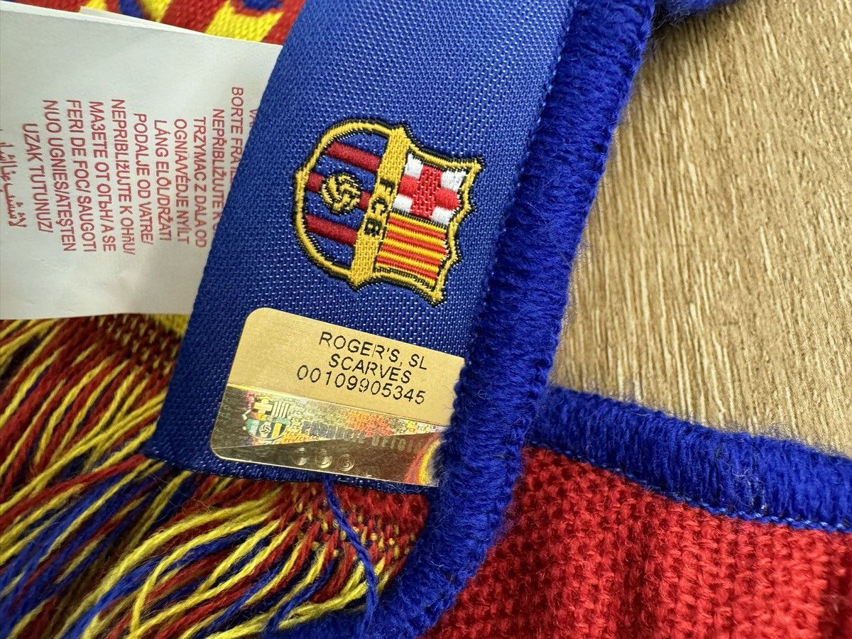Custo Barcelona OFFICIAL FC BARCELONA TASSELED SUPPORTER SCARF RED/BLUE Size ONE SIZE - 12 Thumbnail
