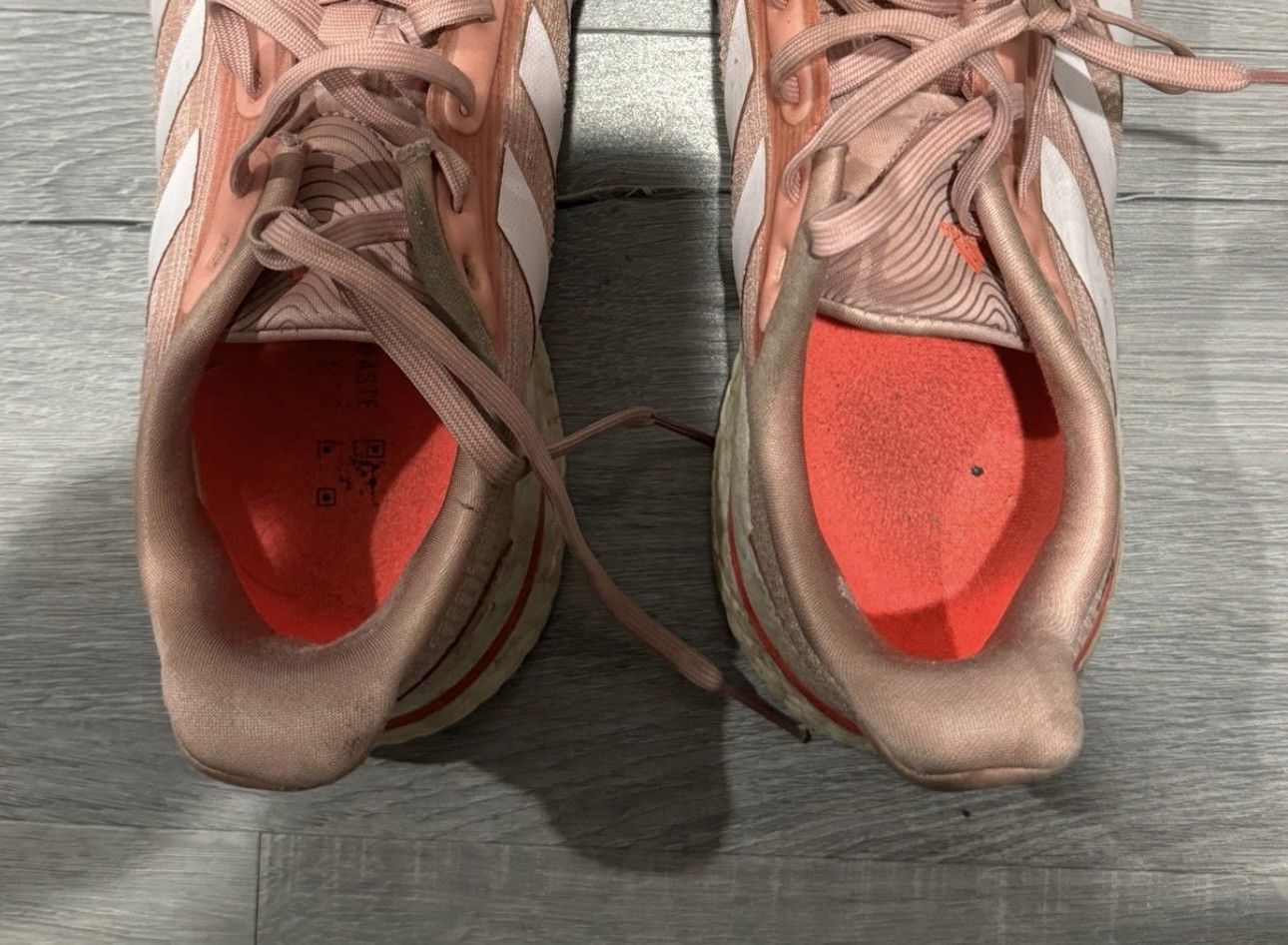 Adidas Adidas Women’s Supernova Running Shoes Size US 7 / IT 37 - 5 Thumbnail