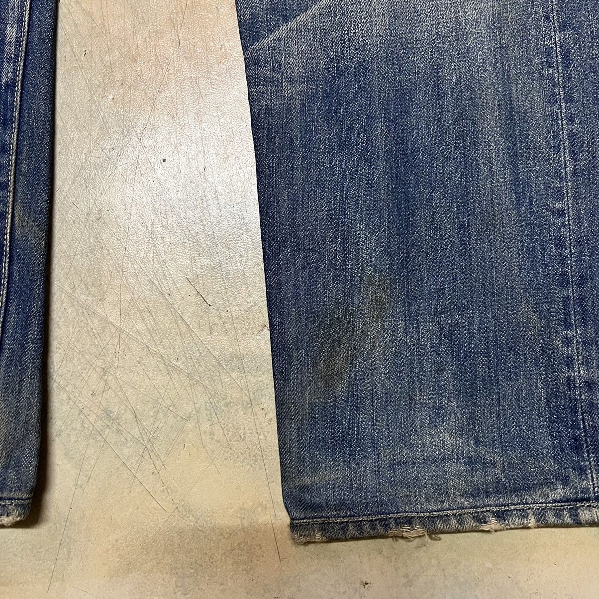 Levi's Vintage Levis Big E Lot 501 Selvedge Distressed Denim Jeans Size US 29 - 6 Thumbnail