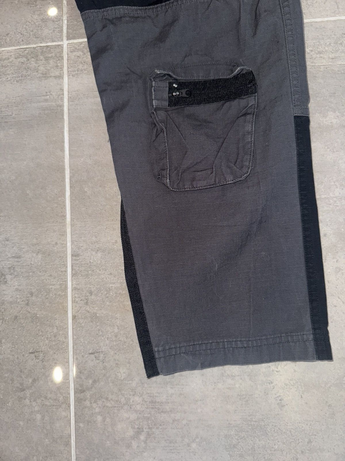 Jordan Brand Jordan x Cactus Jack Cargo pants black rare large Size US 34 / EU 50 - 4 Thumbnail