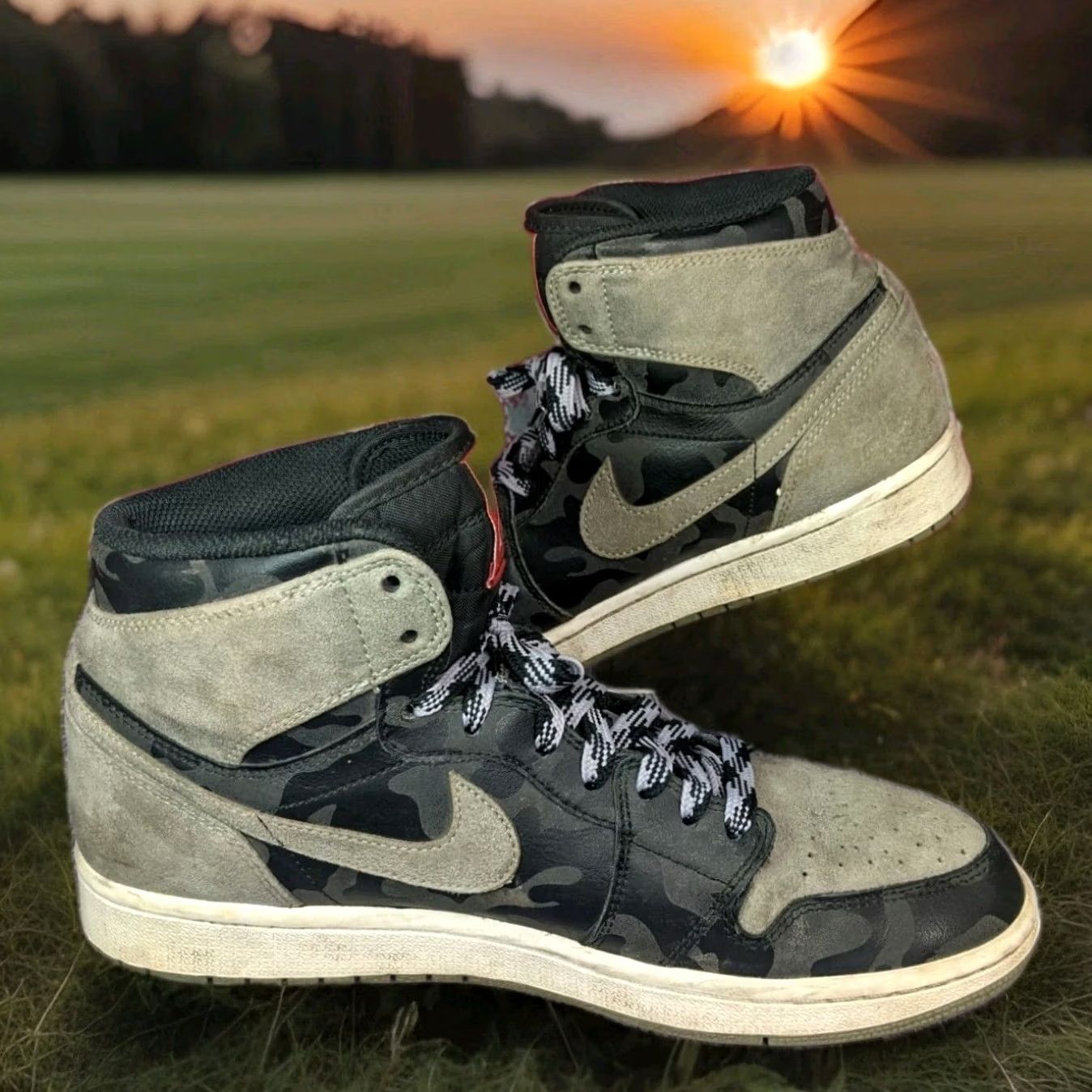 Nike Nike Air Jordan 1 Retro High Camo 3M Shadow Sneaker Mens 9 Size US M / EU 48-50 / 2 - 4 Thumbnail