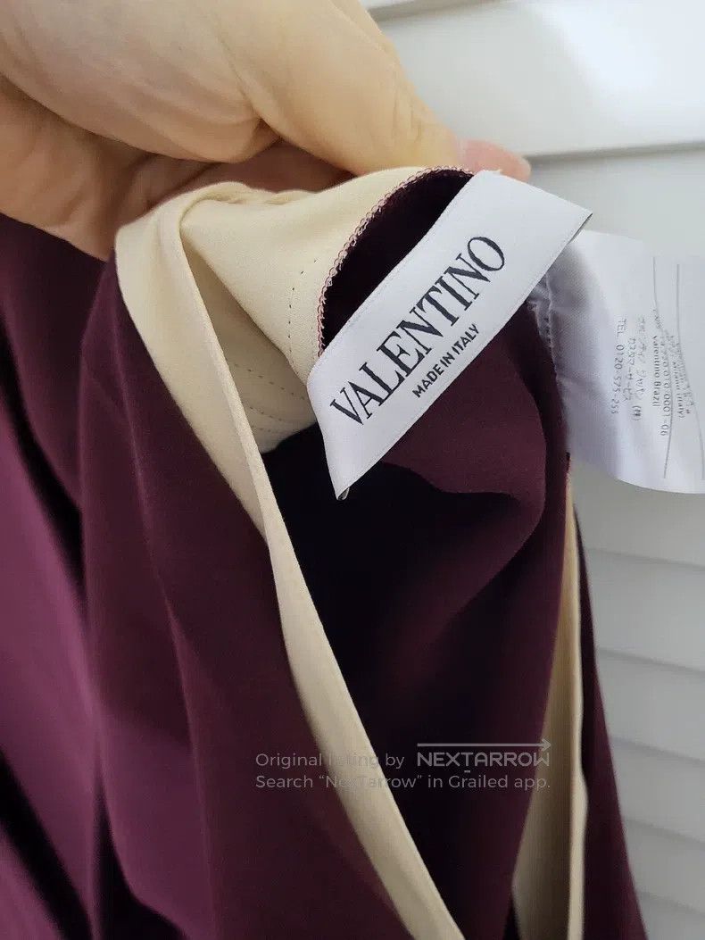Valentino Valentino New cloak top Size XS / US 0-2 / IT 36-38 - 2 Thumbnail