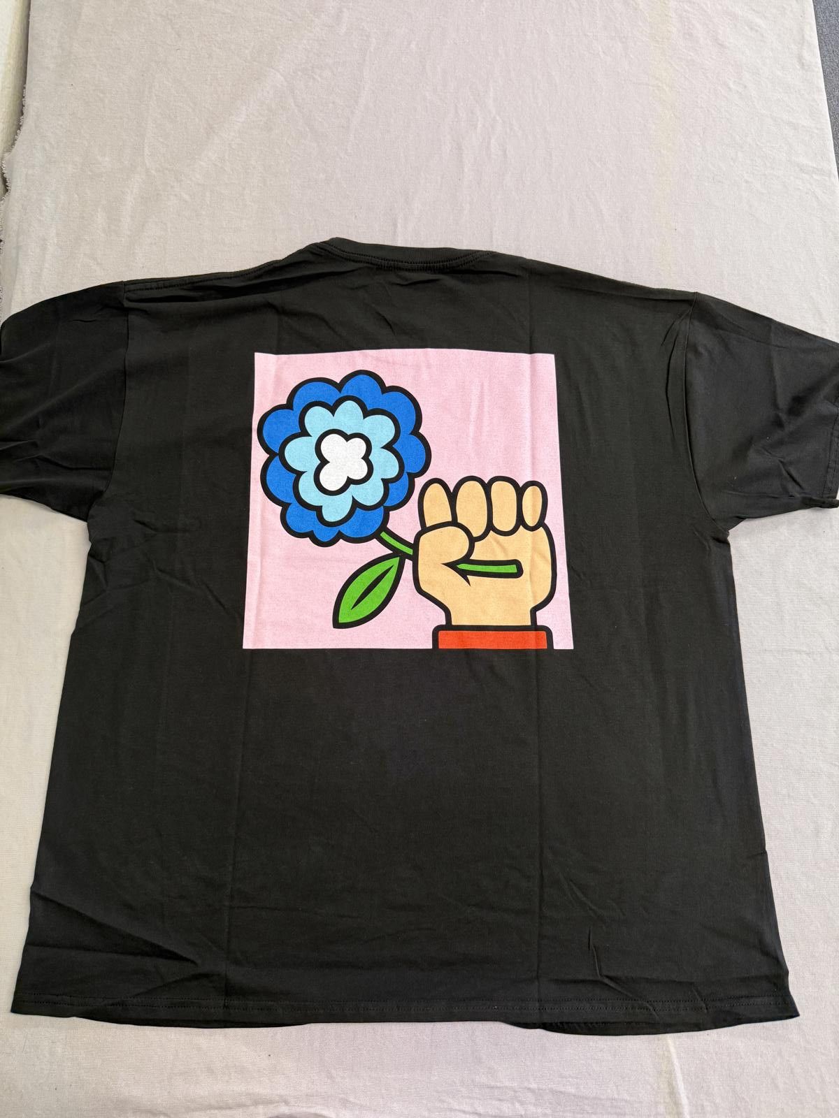 Other Idles Band T-shirt Fist with Flower Tee on Back Tee - XL Size US XL / EU 56 / 4 - 1 Thumbnail