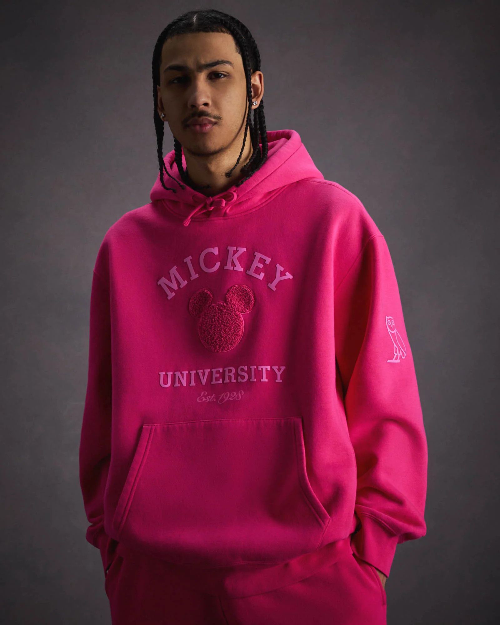 Disney OVO x DISNEY MICKEY MOUSE VALENTINE'S COLLEGIATE HOODIE Size US XXL / EU 58 / 5 - 4 Thumbnail