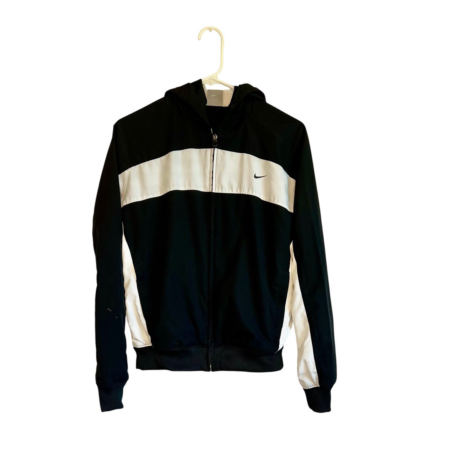 Nike Nike black/white women’s track jacket Size medium (8-10) Size M / US 6-8 / IT 42-44 - 1 Thumbnail