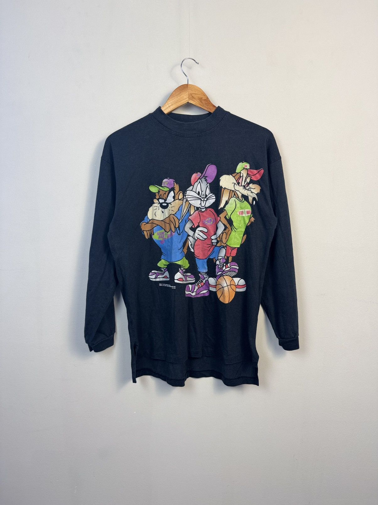 Vintage × Warner Bros 1995 Looney Tunes basketball vintage graphic tee Size US M / EU 48-50 / 2 - 1 Thumbnail