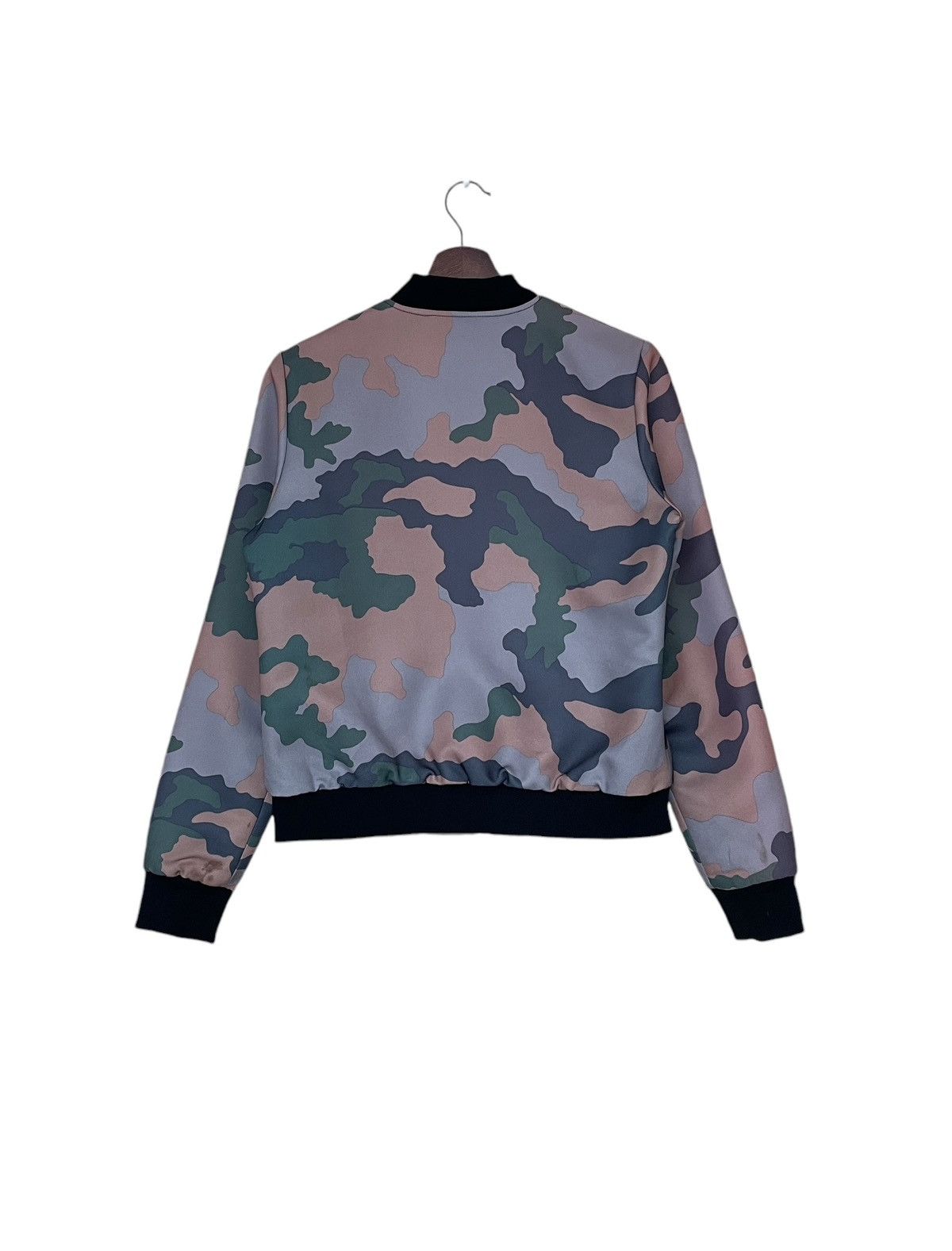 Designer × Essentiel Antwerp Vintage Essentiel Antwerp Camouflage Bomber Jacket 2000s Size US M / EU 48-50 / 2 - 2 Thumbnail