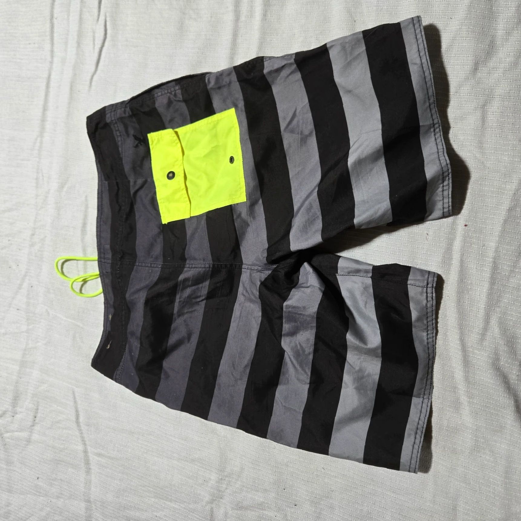 American Eagle Outfitters American Eagle Outfitters Surfing Swim Trunks Men M Medium Multicolor Pockets Drawstring Elastic Waist Patriots American Flag Theme 90s? No. Size US 31 - 8 Thumbnail