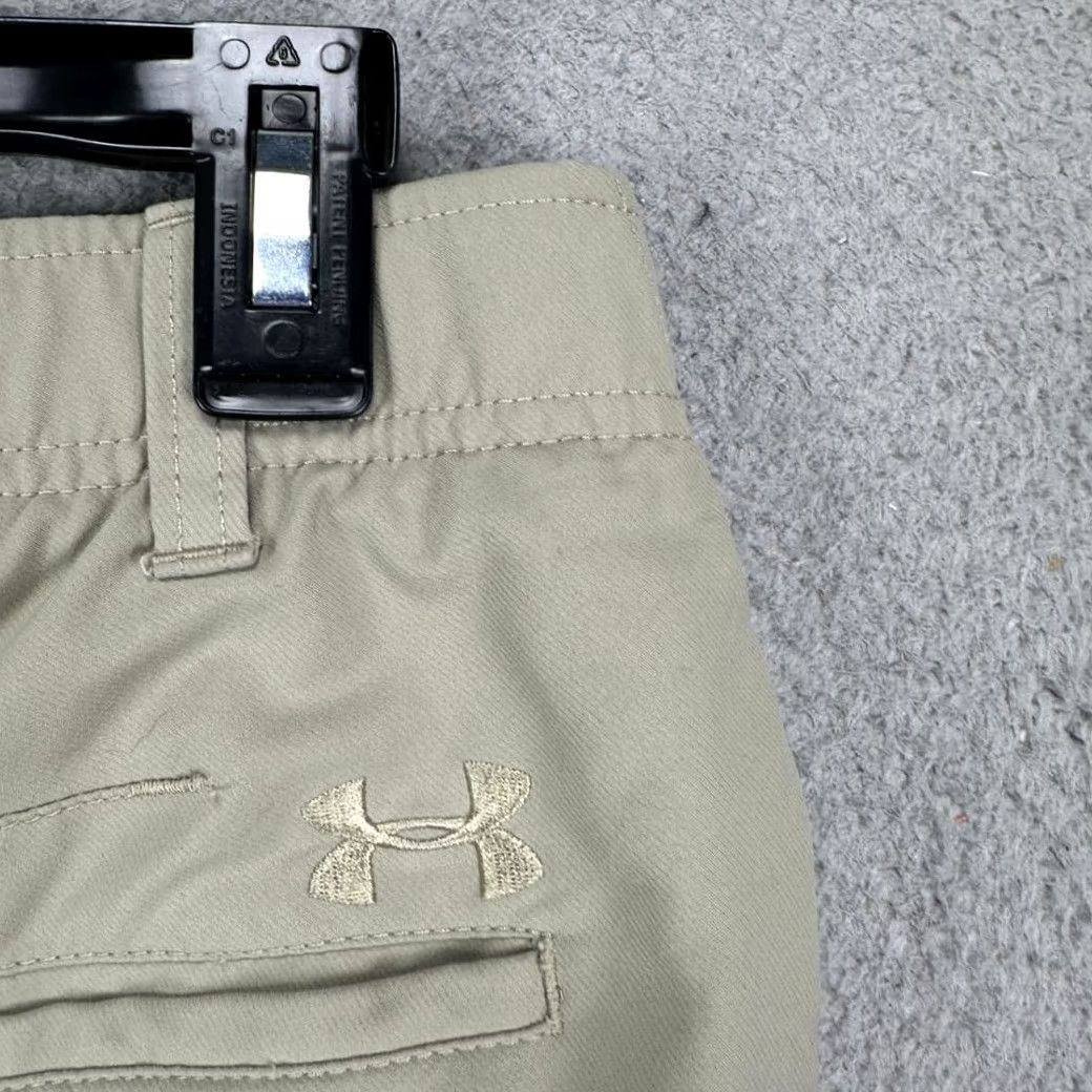 Under Armour Under Armour Hiking Pants Mens Beige Nylon Blend Straight Leg Pocket Logo 32X32 Size US 32 / EU 48 - 7 Thumbnail