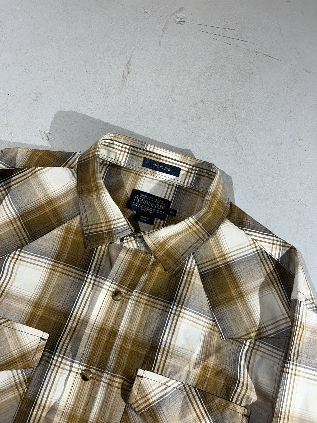 Pendleton Pendelton vintage mens pearl snap button up shirt Size US XL / EU 56 / 4 - 3 Thumbnail
