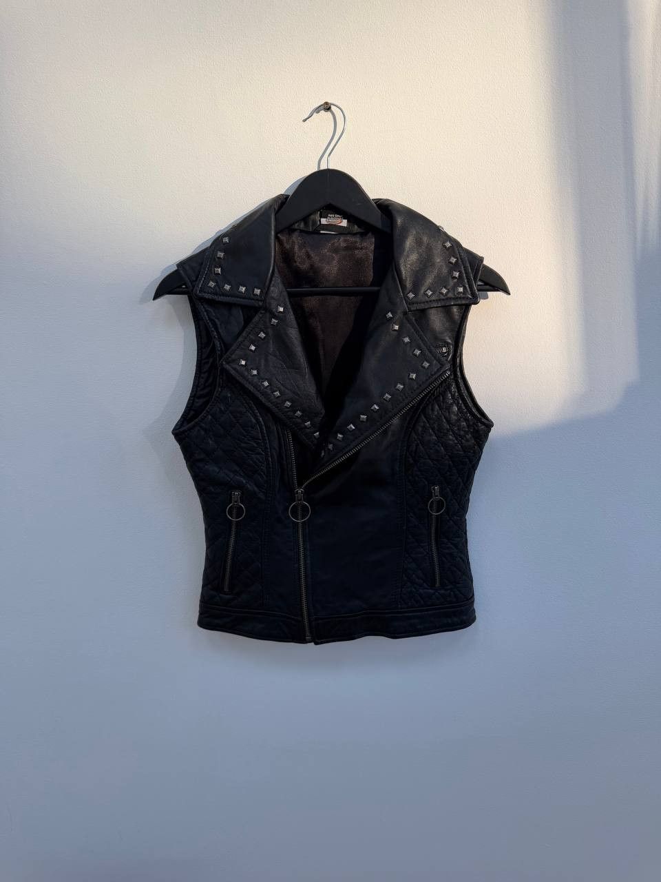 Japanese Brand Vintage Avant-Garde Biker Moto Style Leather Vests hype Size US S / EU 44-46 / 1 - 12 Thumbnail
