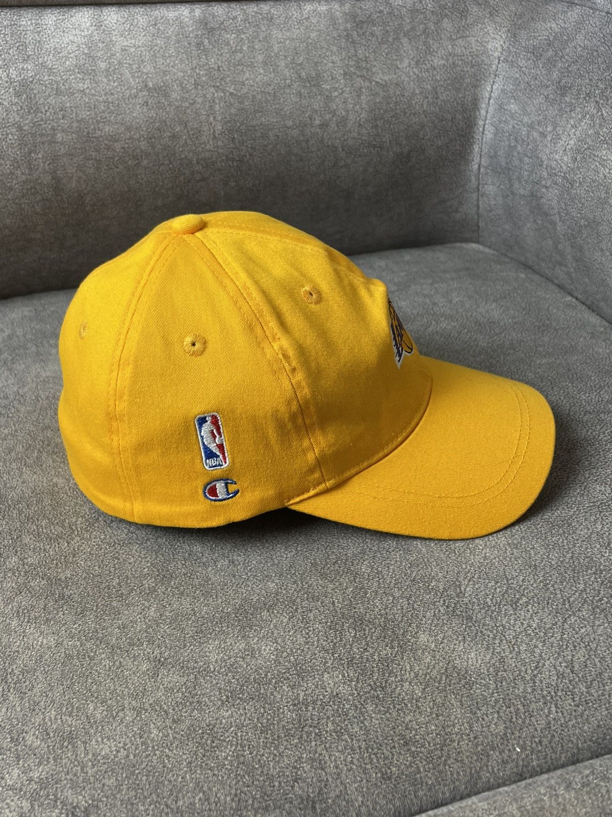 Champion × NBA Vintage Cap Lakers Champion Yellow NBA Size ONE SIZE - 3 Thumbnail