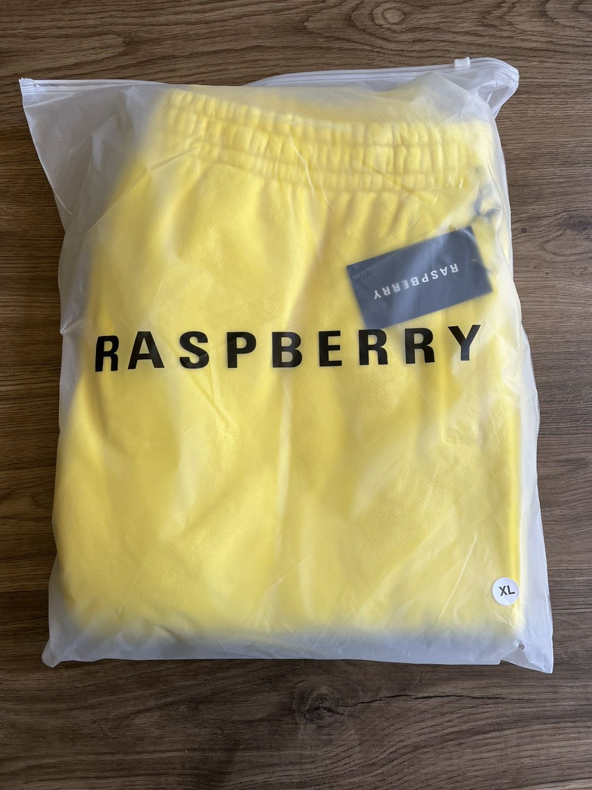 The GV Gallery The GV Gallery Greedy Unit F & F Sweatpants Yellow XL Size US 36 / EU 52 - 6 Thumbnail