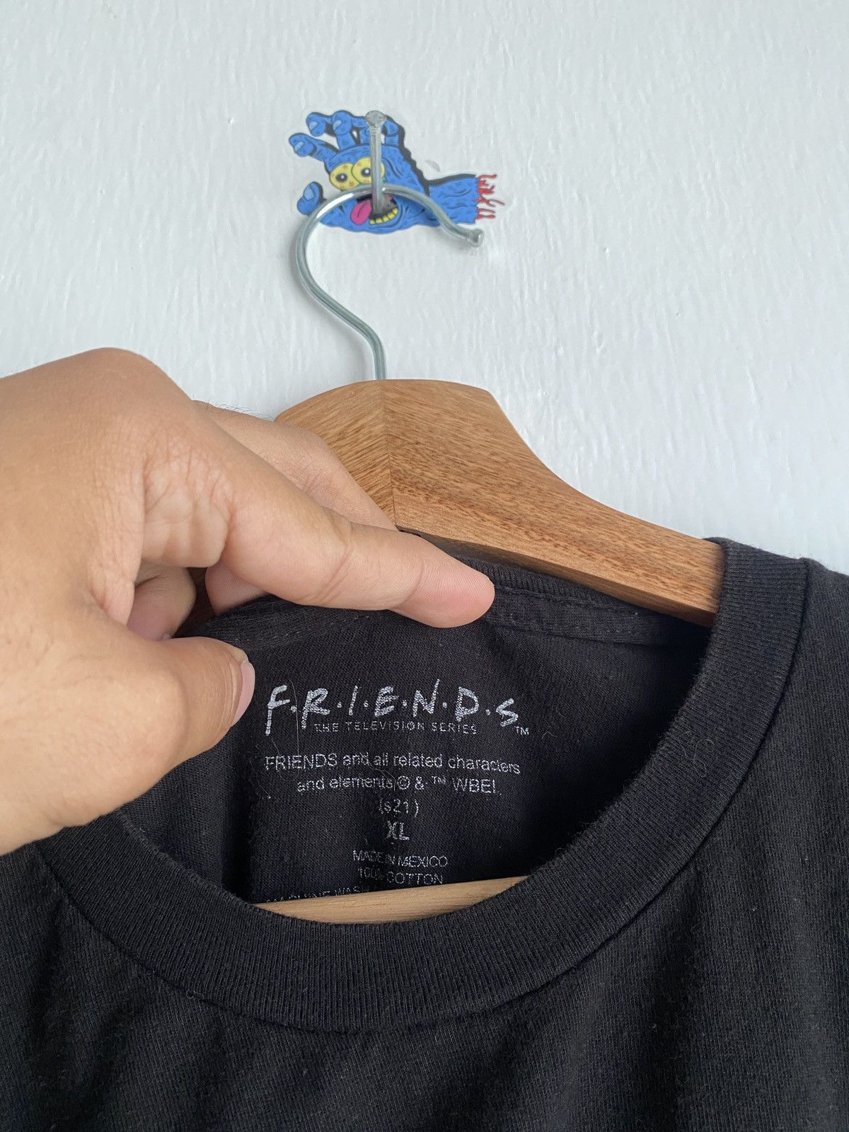 Vintage FRIENDS Series Movie Tee Size US XL / EU 56 / 4 - 4 Thumbnail