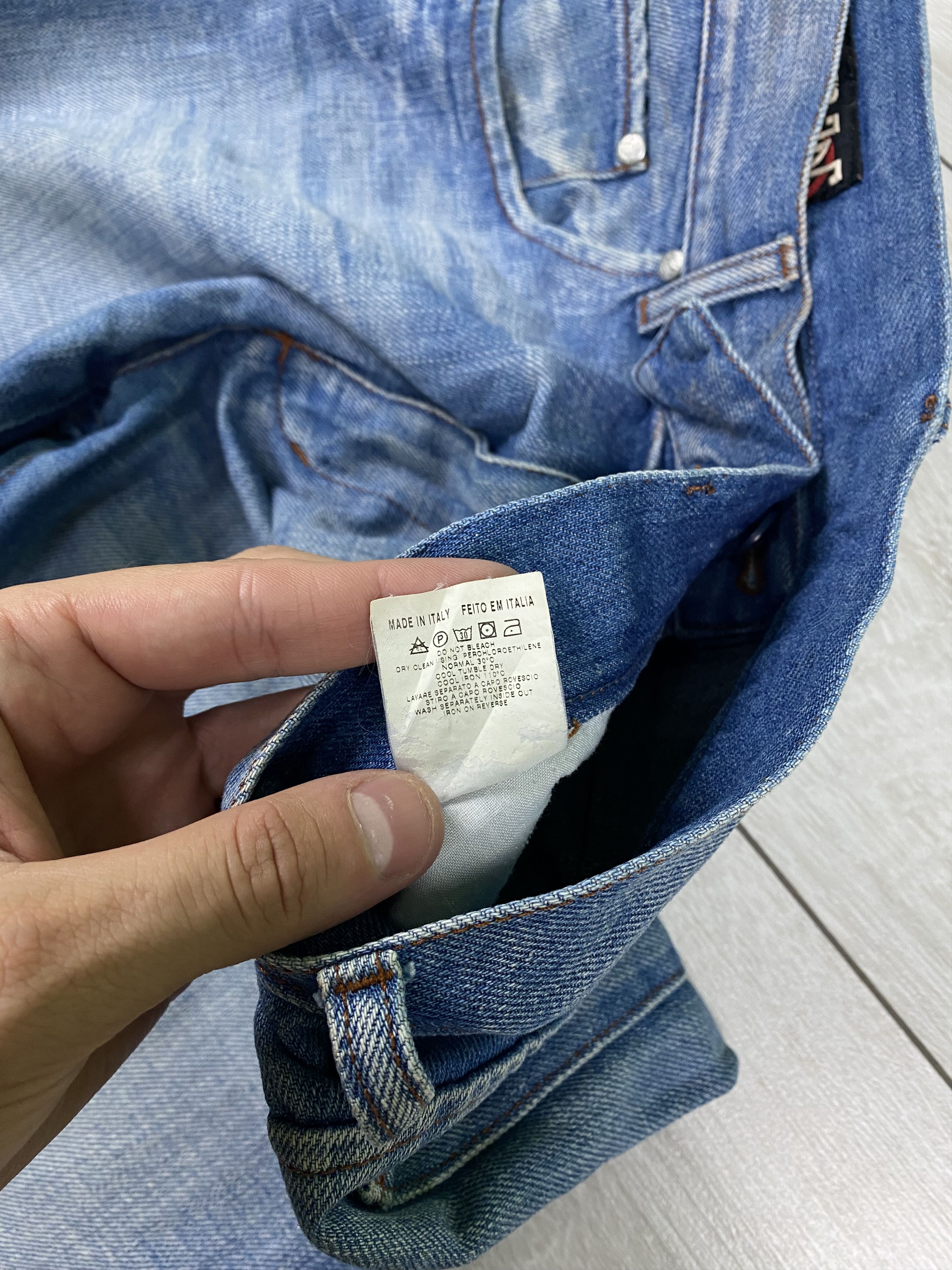 Jean Paul Gaultier Vintage Jean Paul Gaultier 90s straight blue jeans sz 32 Size US 32 / EU 48 - 11 Thumbnail