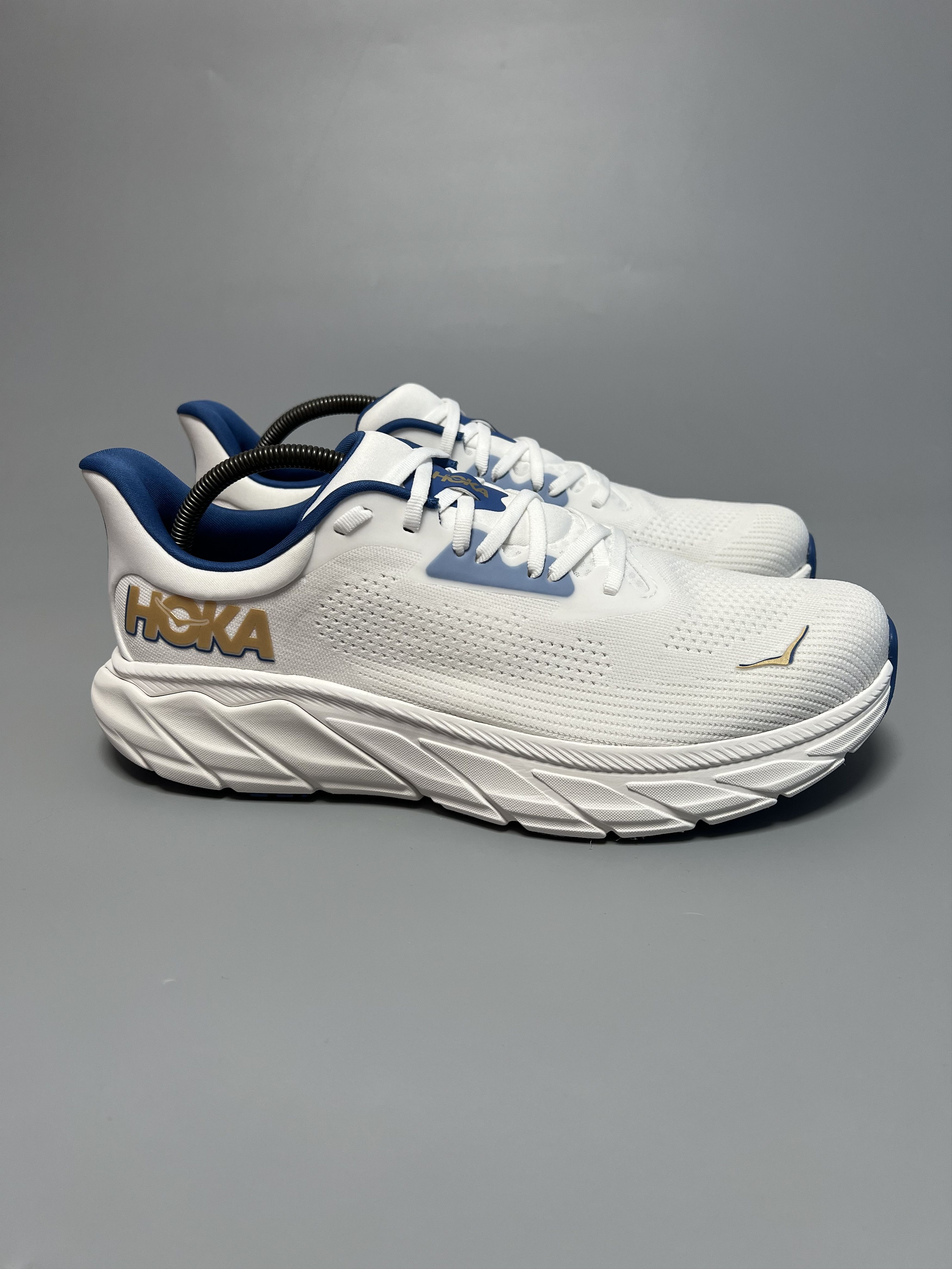 Hoka Hoka One One Arahi 7 Wide Running Shoes Walking Gym Size US 11.5 / EU 44-45 - 1 Thumbnail