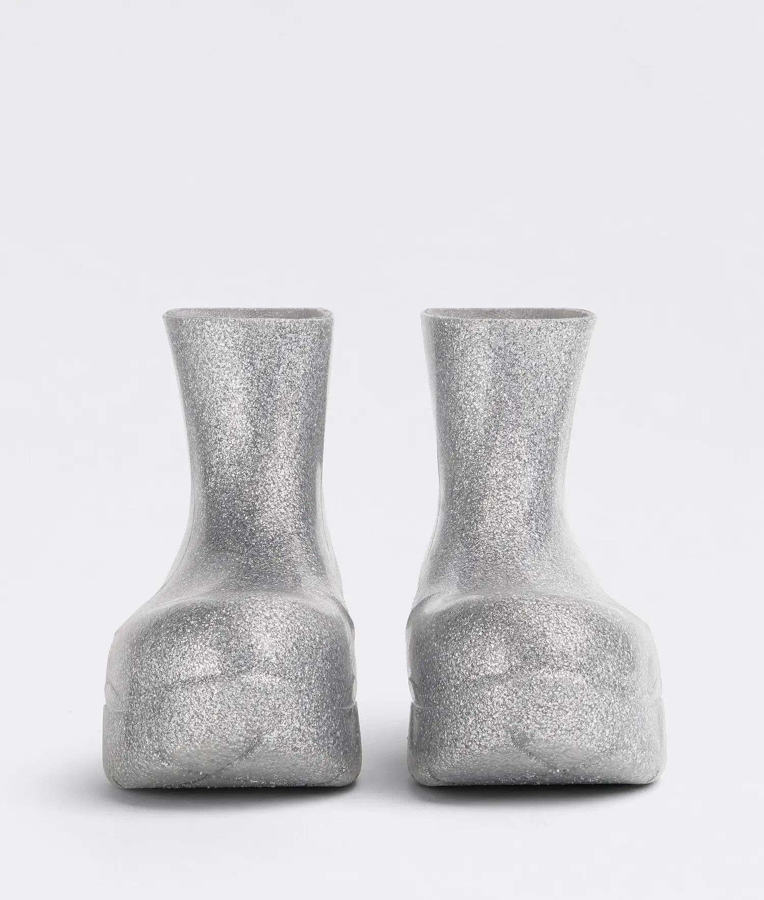 Bottega Veneta o1n1vont1224 Puddle Ankle Boots in Silver Size US 6 / IT 36 - 2 Thumbnail