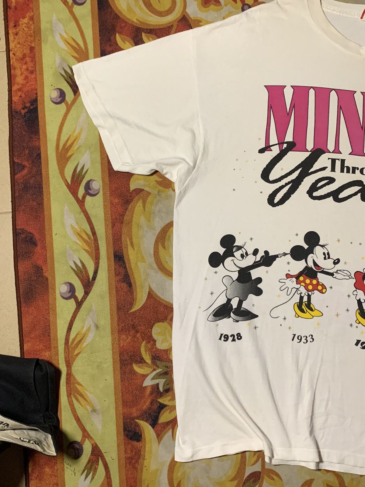 Disney × Mickey Mouse × Vintage Vintage Minnie Through The Years Size XL / US 12-14 / IT 48-50 - 2 Thumbnail