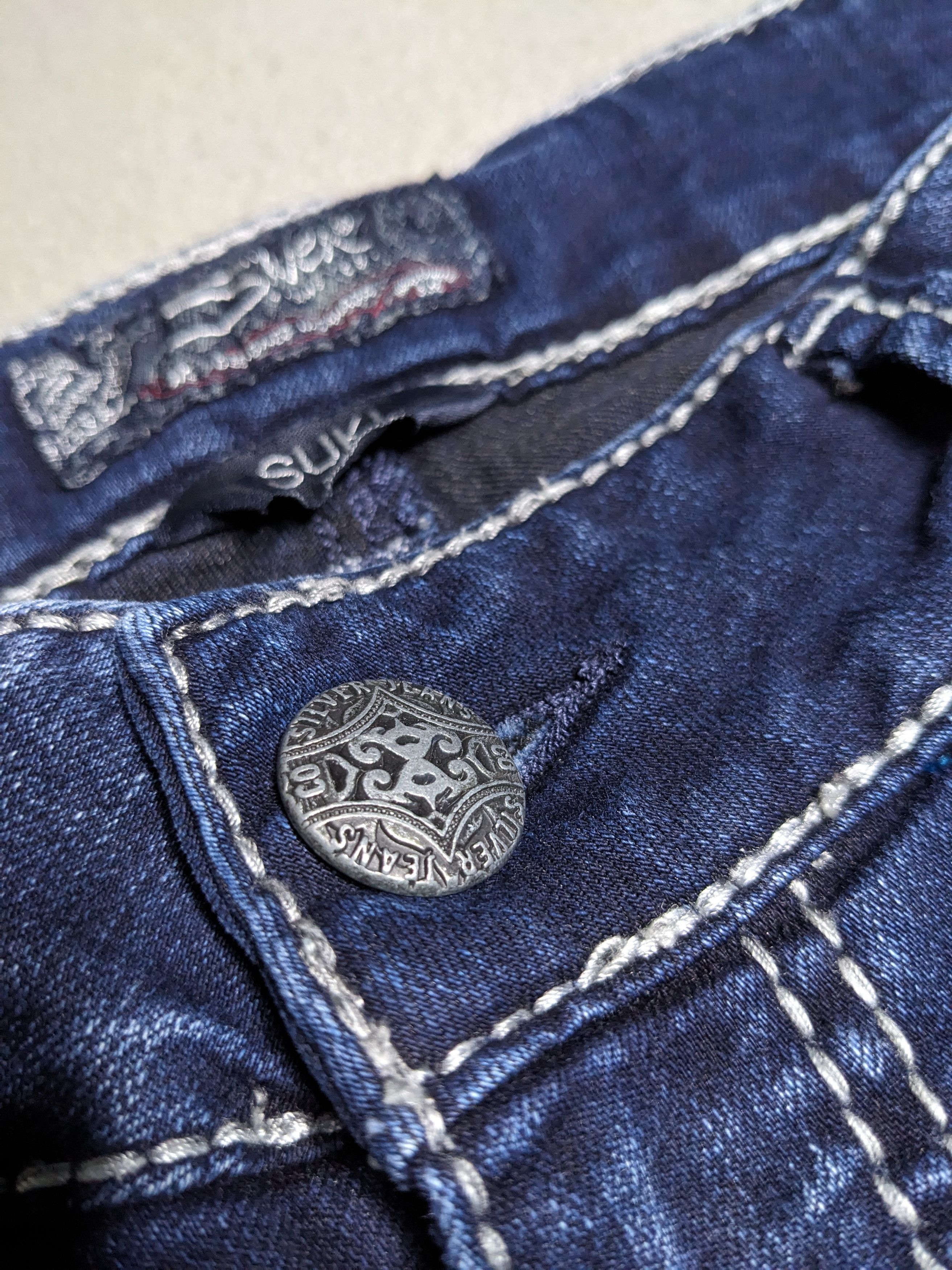 Silver Jeans Co. Silver Jeans Suki Mid Capri 33x24 Y2K Denim Western Dark Size 33" - 8 Thumbnail