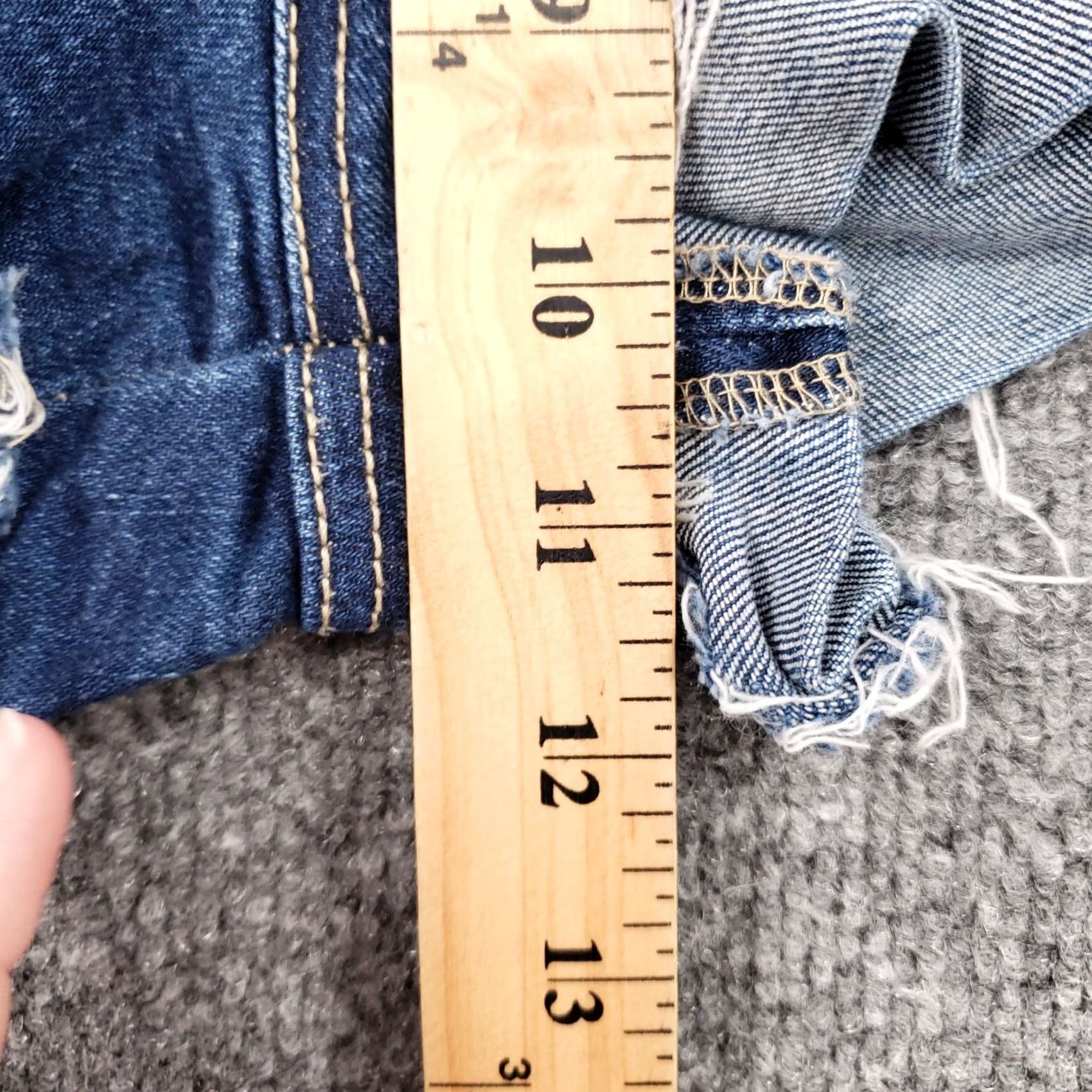Zara Zara Pants Womens 4 Blue Trafaluc Shorts Mid Rise Wash Hot Cuffed Denim Size 27" / US 4 / IT 40 - 6 Thumbnail