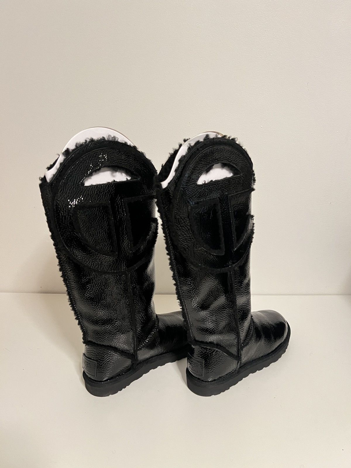 Telfar × Ugg UGG X Telfar logo tall crinkle boots Size US 9 / EU 42 - 4 Thumbnail