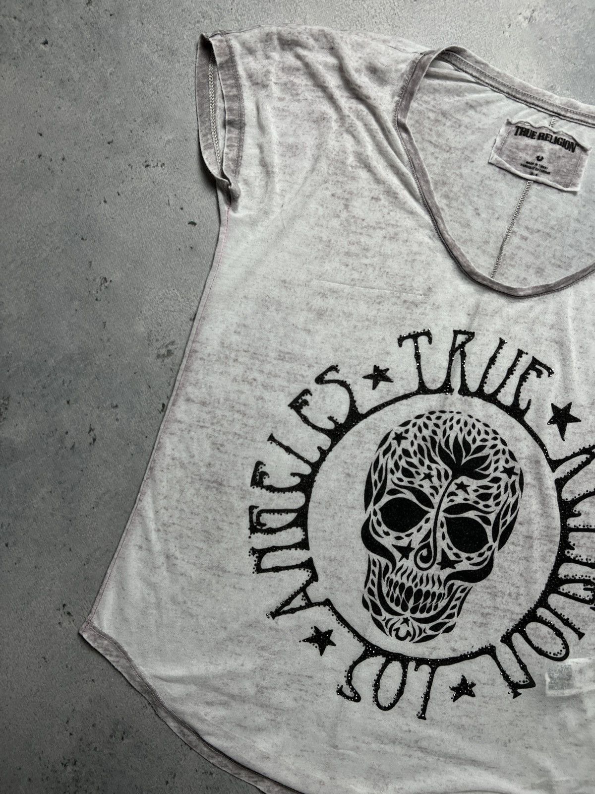 True Religion True Religion Skull Los Angeles USA T Shirt Big Logo Y2k Rap Size S / US 4 / IT 40 - 2 Thumbnail