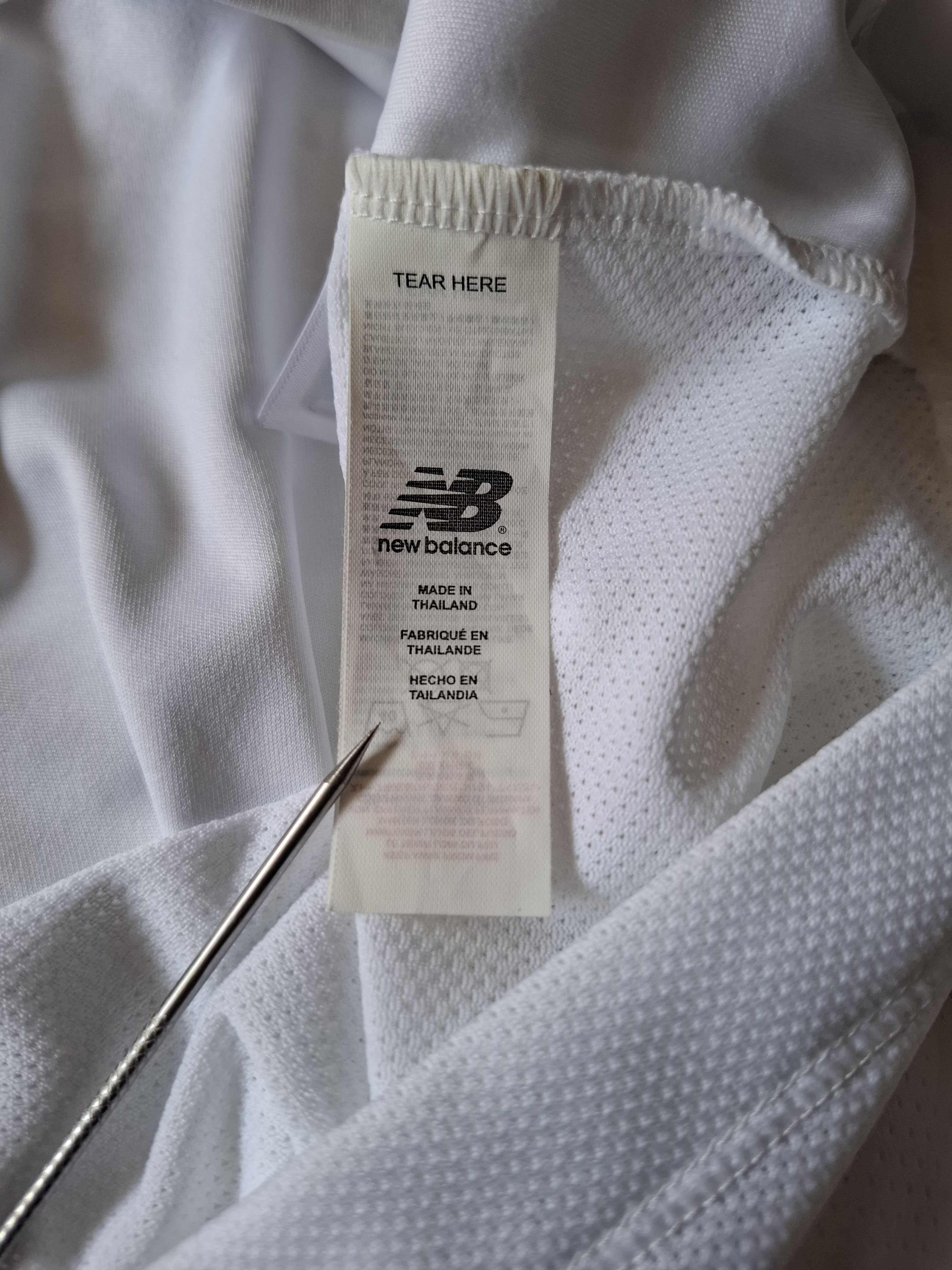 New Balance Liverpool 2019/20 Away Kit Size US L / EU 52-54 / 3 - 4 Thumbnail